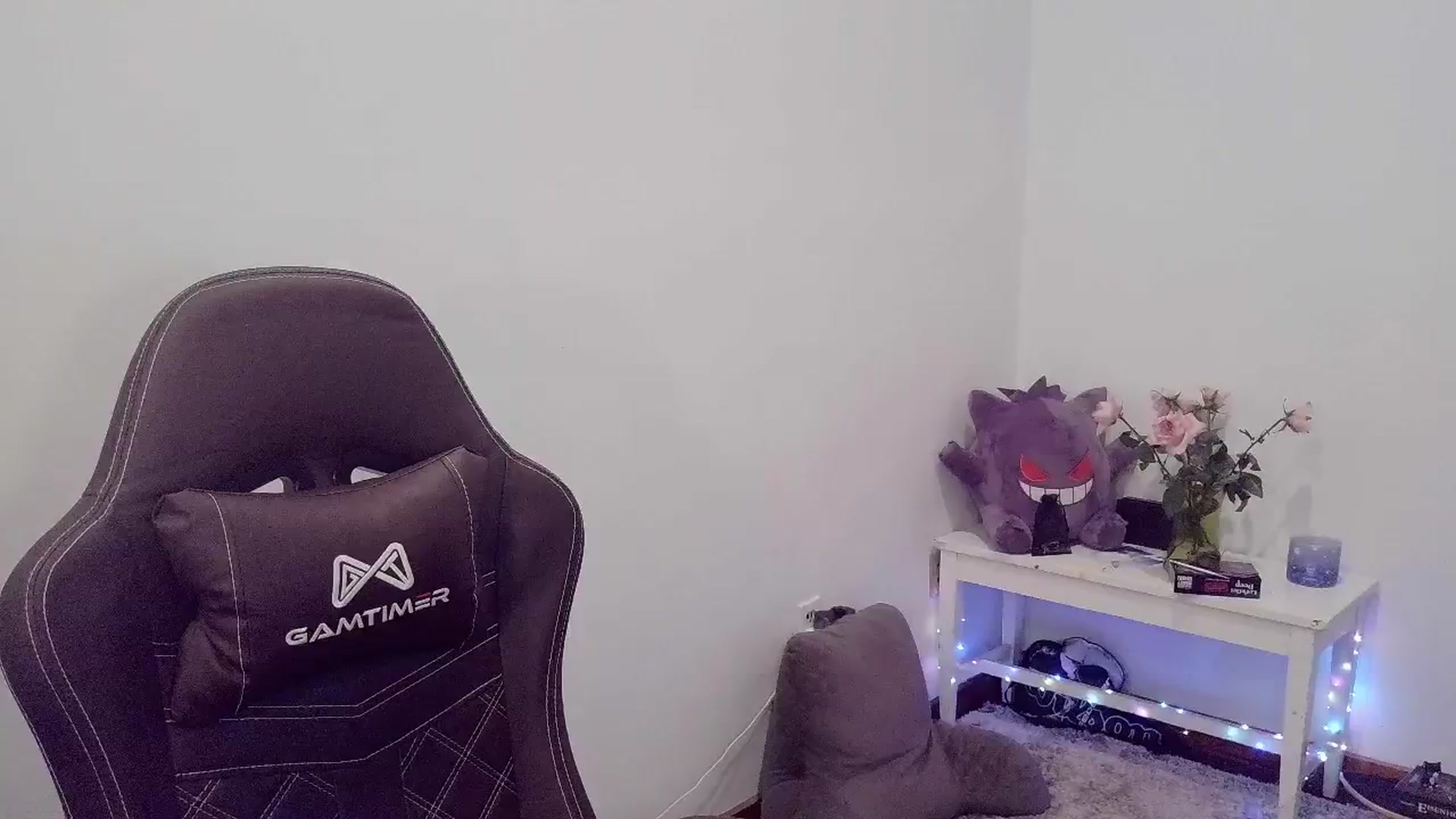 Gallery image thumbnail from BunnyNextDoor's myfreecams stream on, 08/13/2025, 14:15 image 19 of 20