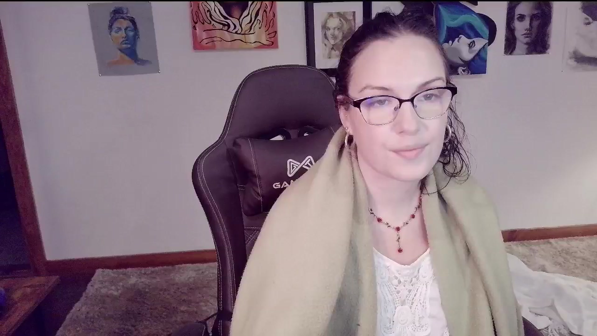 Gallery image thumbnail from BunnyNextDoor's myfreecams stream on, 10/25/2025, 24:06 image 1 of 20