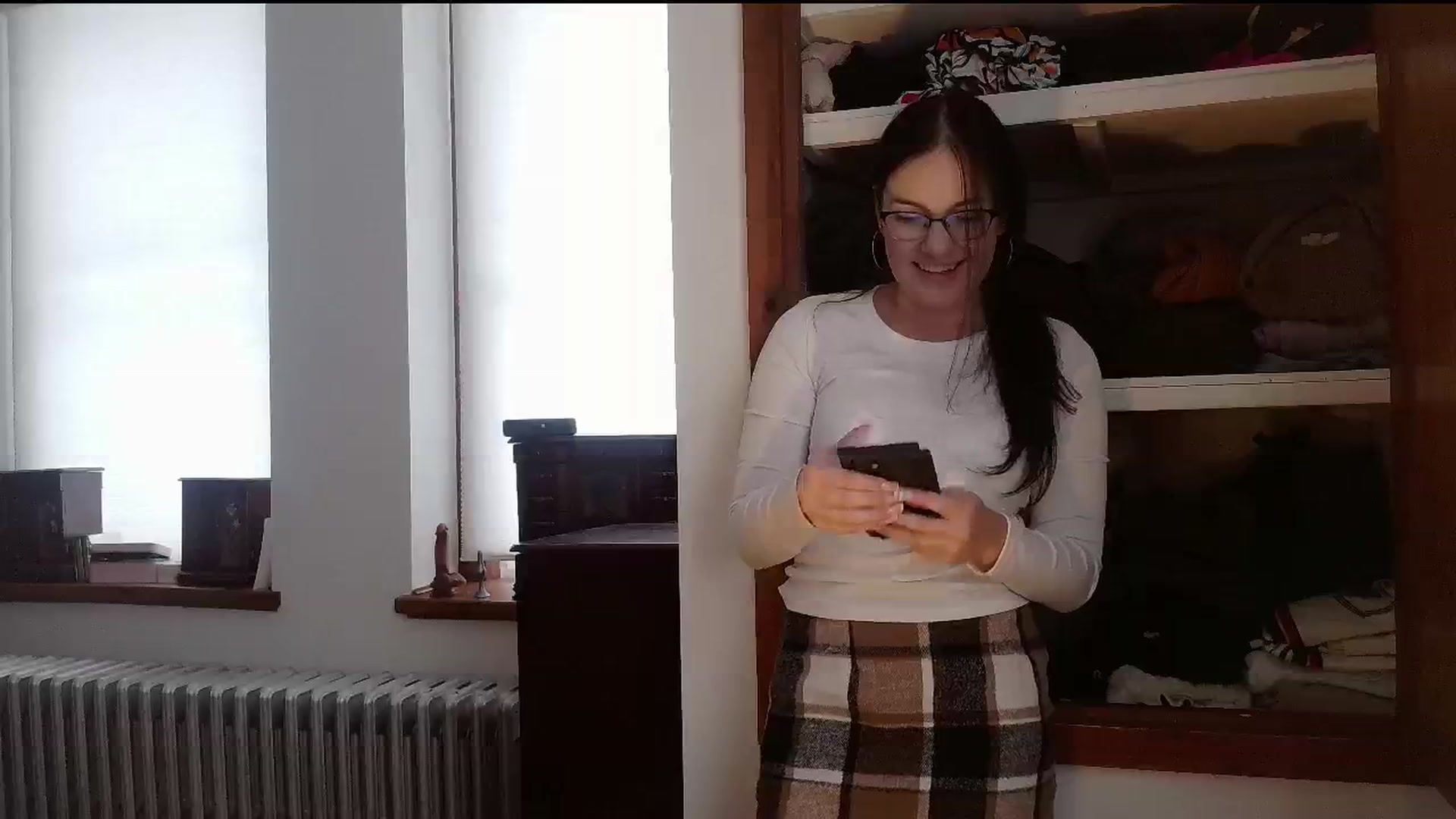 Gallery image thumbnail from BunnyNextDoor's myfreecams stream on, 12/05/2025, 17:28 image 8 of 20
