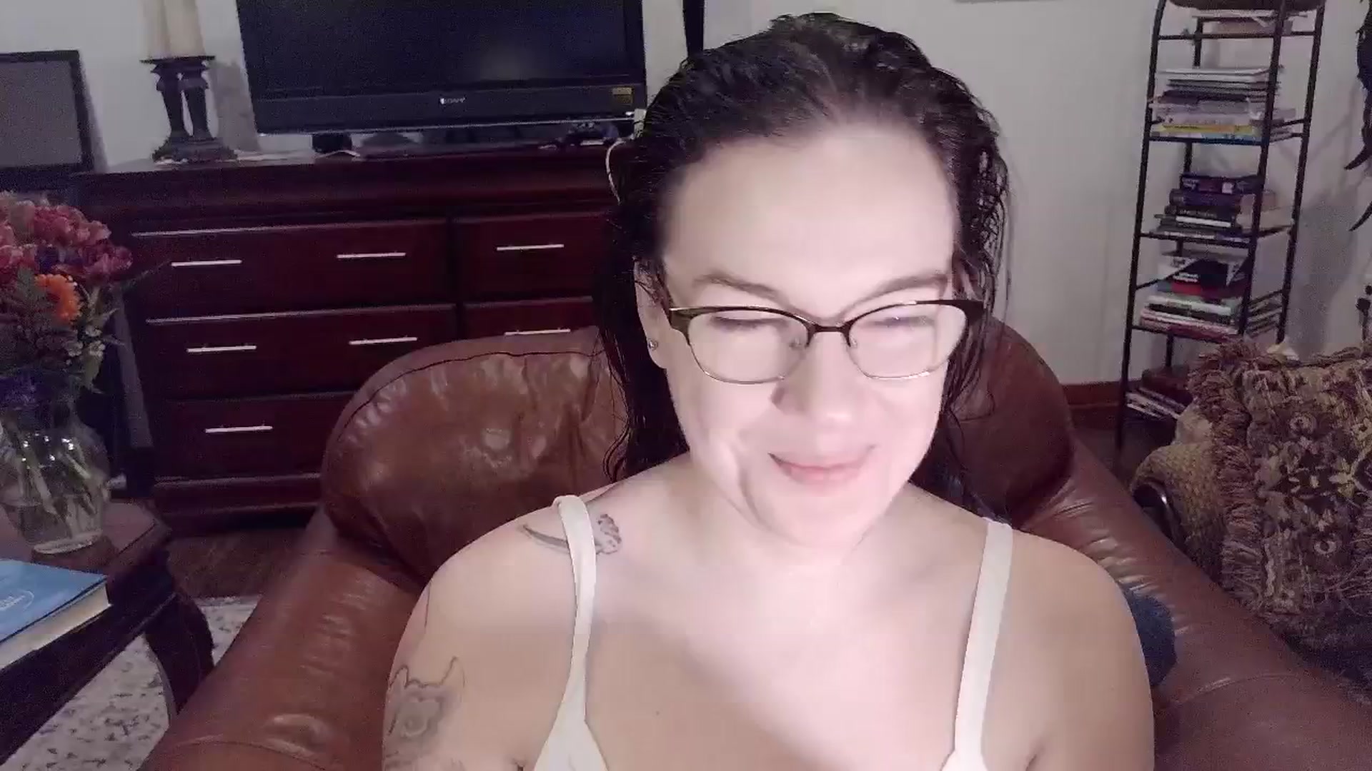 Gallery image thumbnail from BunnyNextDoor's myfreecams stream on, 02/18/2026, 16:14 image 4 of 20