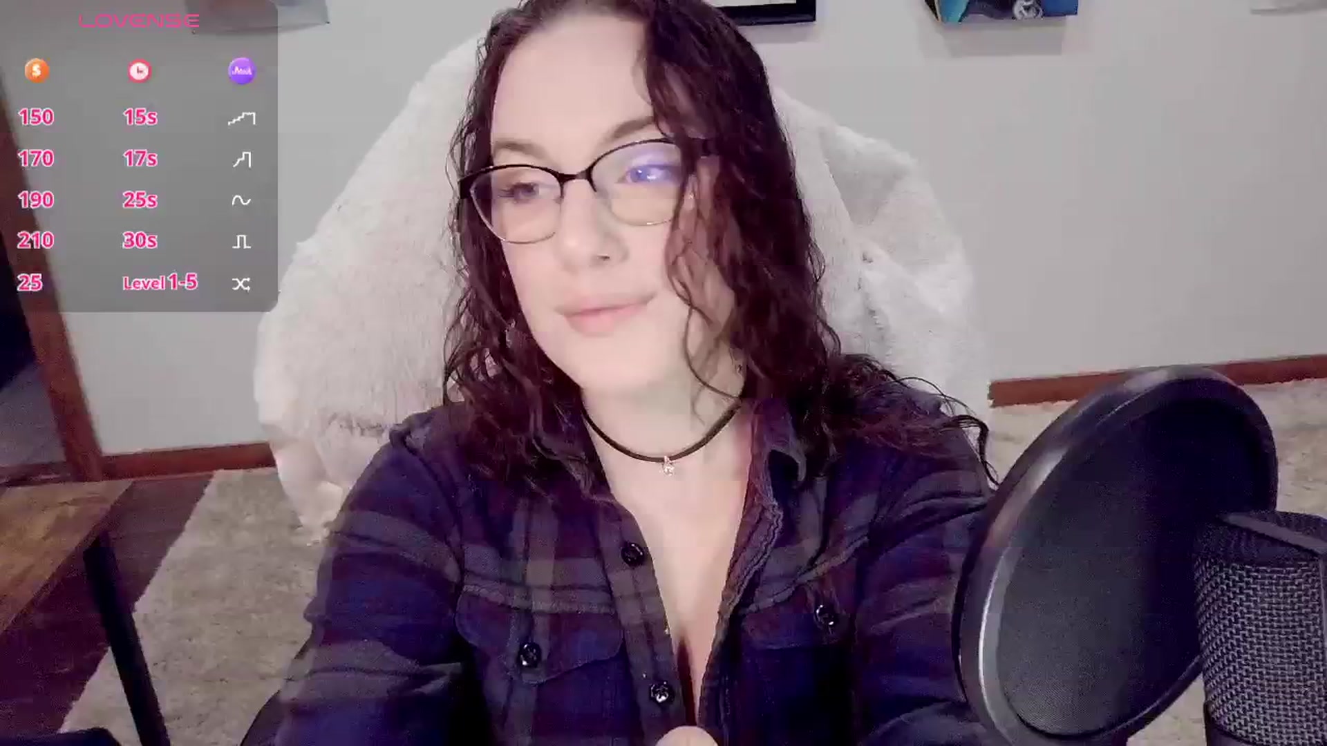 Gallery image thumbnail from BunnyNextDoor's myfreecams stream on, 03/18/2026, 15:39 image 5 of 20