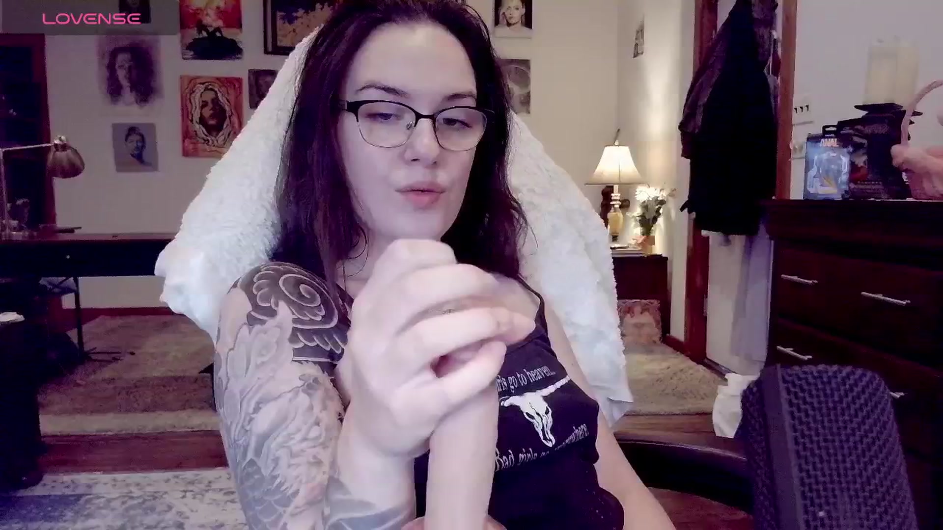 Gallery image thumbnail from BunnyNextDoor's myfreecams stream on, 03/30/2026, 21:03 image 18 of 20