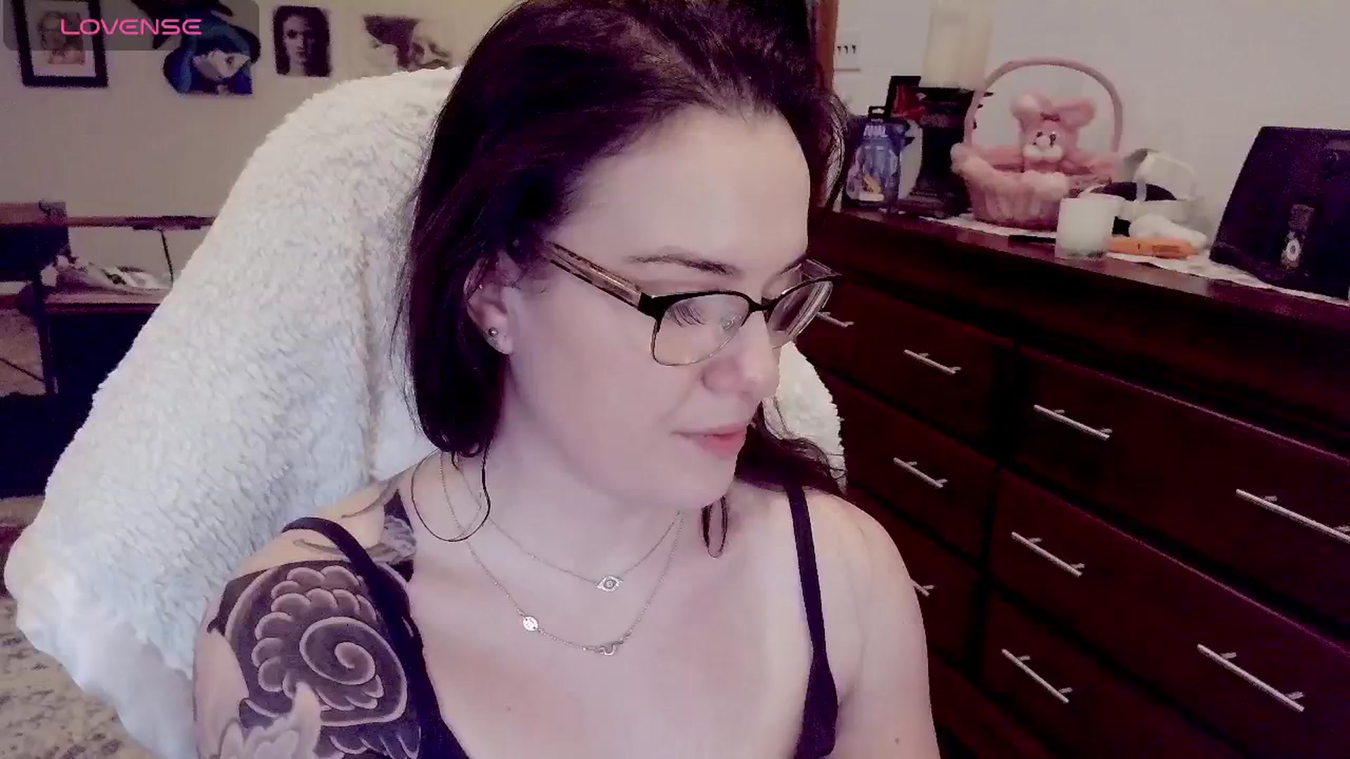 Gallery image thumbnail from BunnyNextDoor's myfreecams stream on, 03/30/2026, 21:03 image 7 of 20