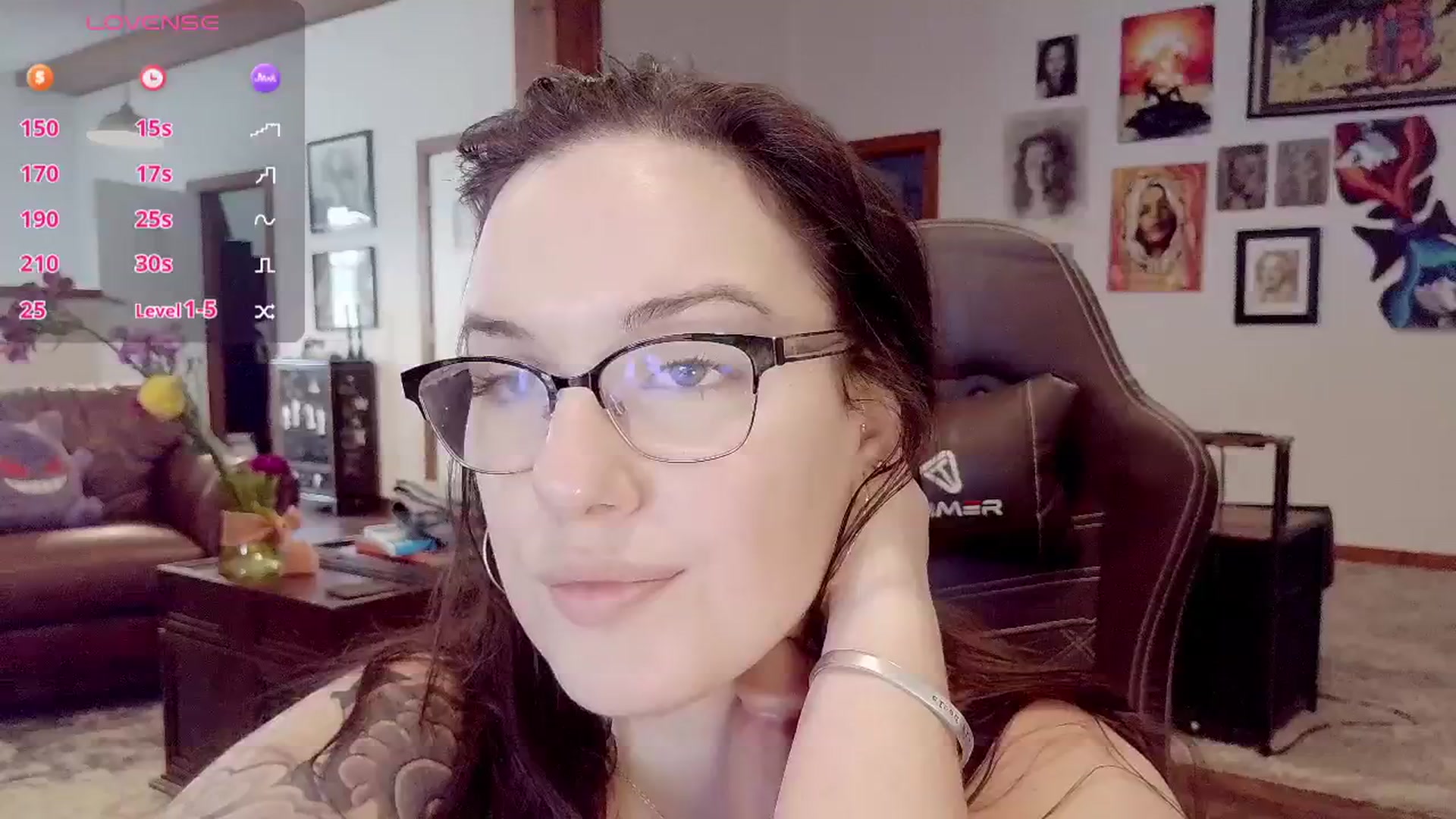 Gallery image thumbnail from BunnyNextDoor's myfreecams stream on, 04/22/2026, 17:09 image 12 of 20