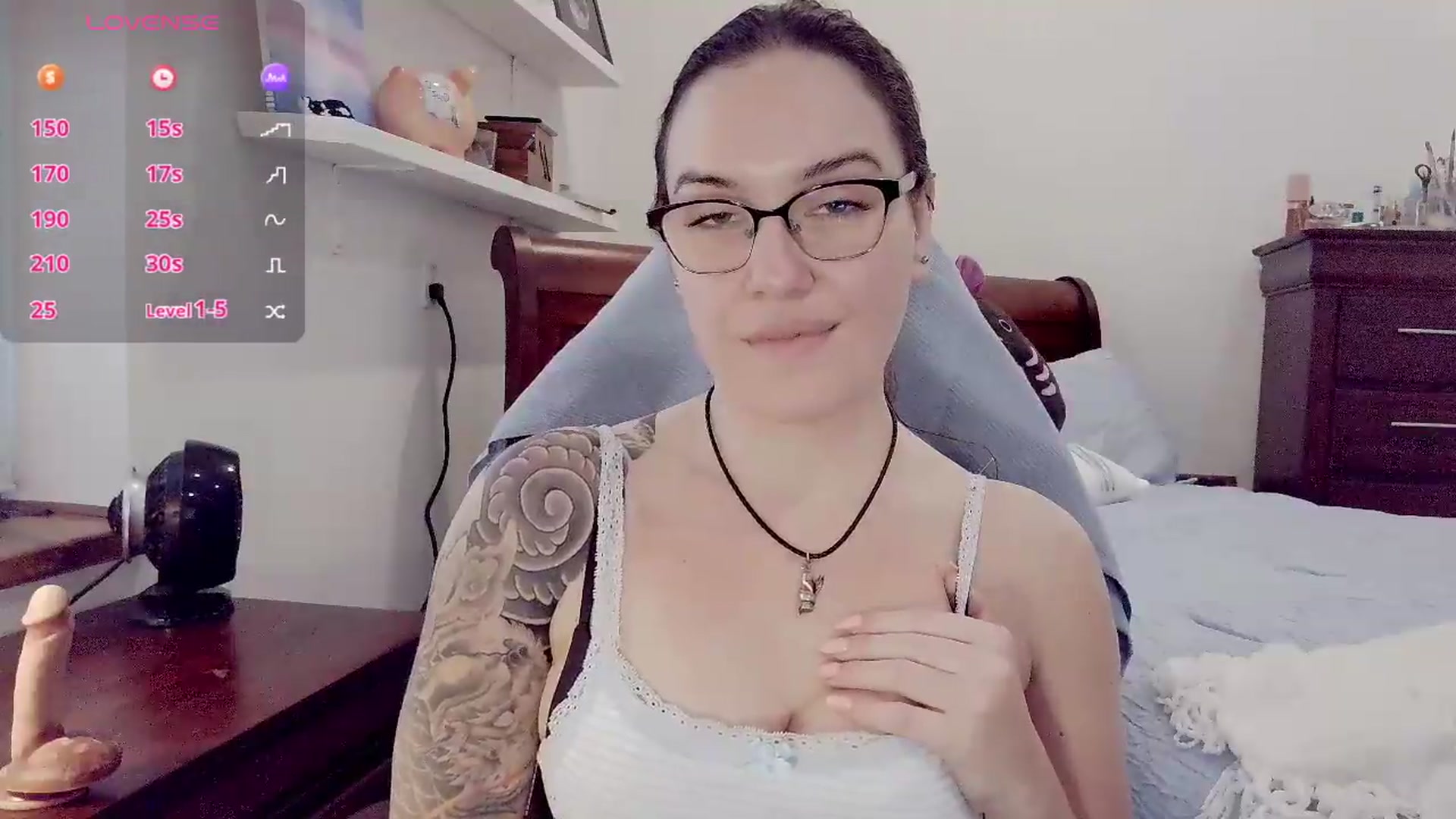 Gallery image thumbnail from BunnyNextDoor's myfreecams stream on, 05/06/2026, 14:44 image 8 of 20