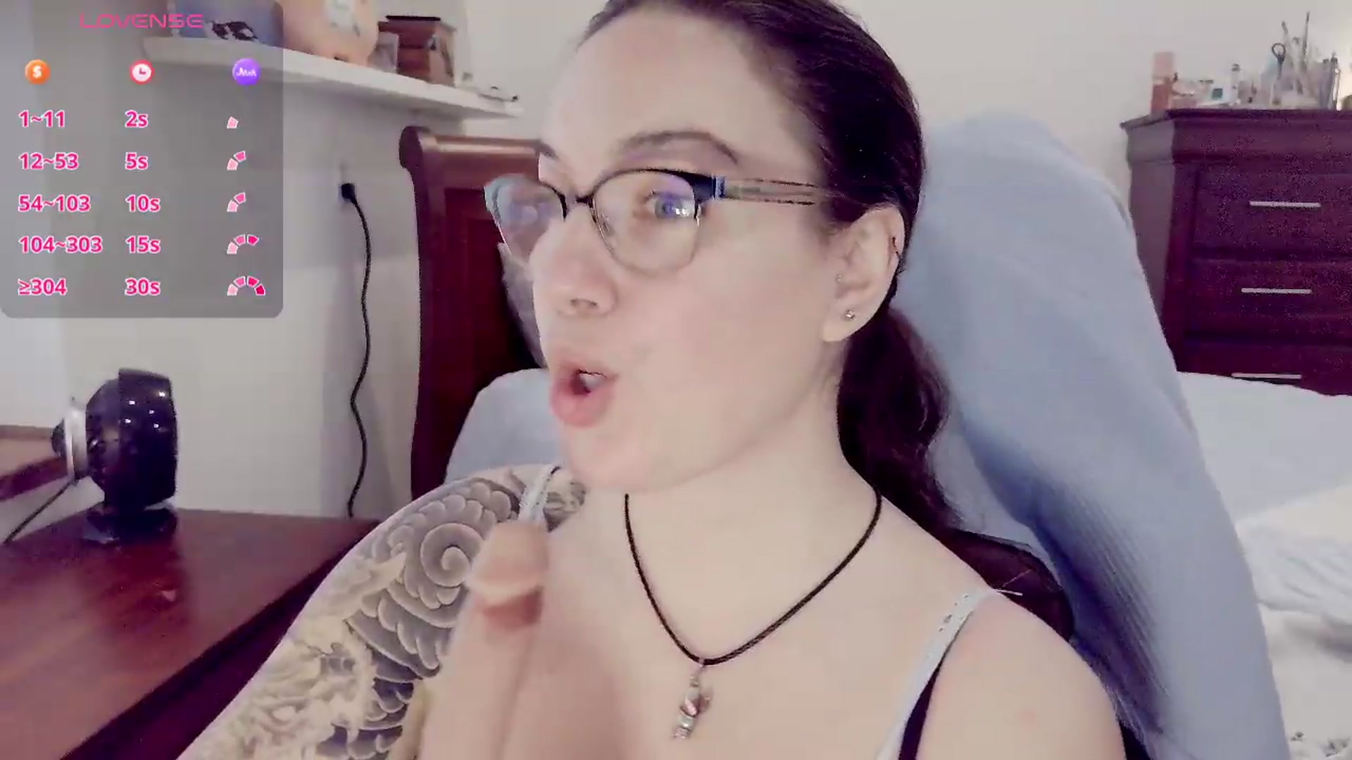 Gallery image thumbnail from BunnyNextDoor's myfreecams stream on, 05/06/2026, 14:44 image 14 of 20