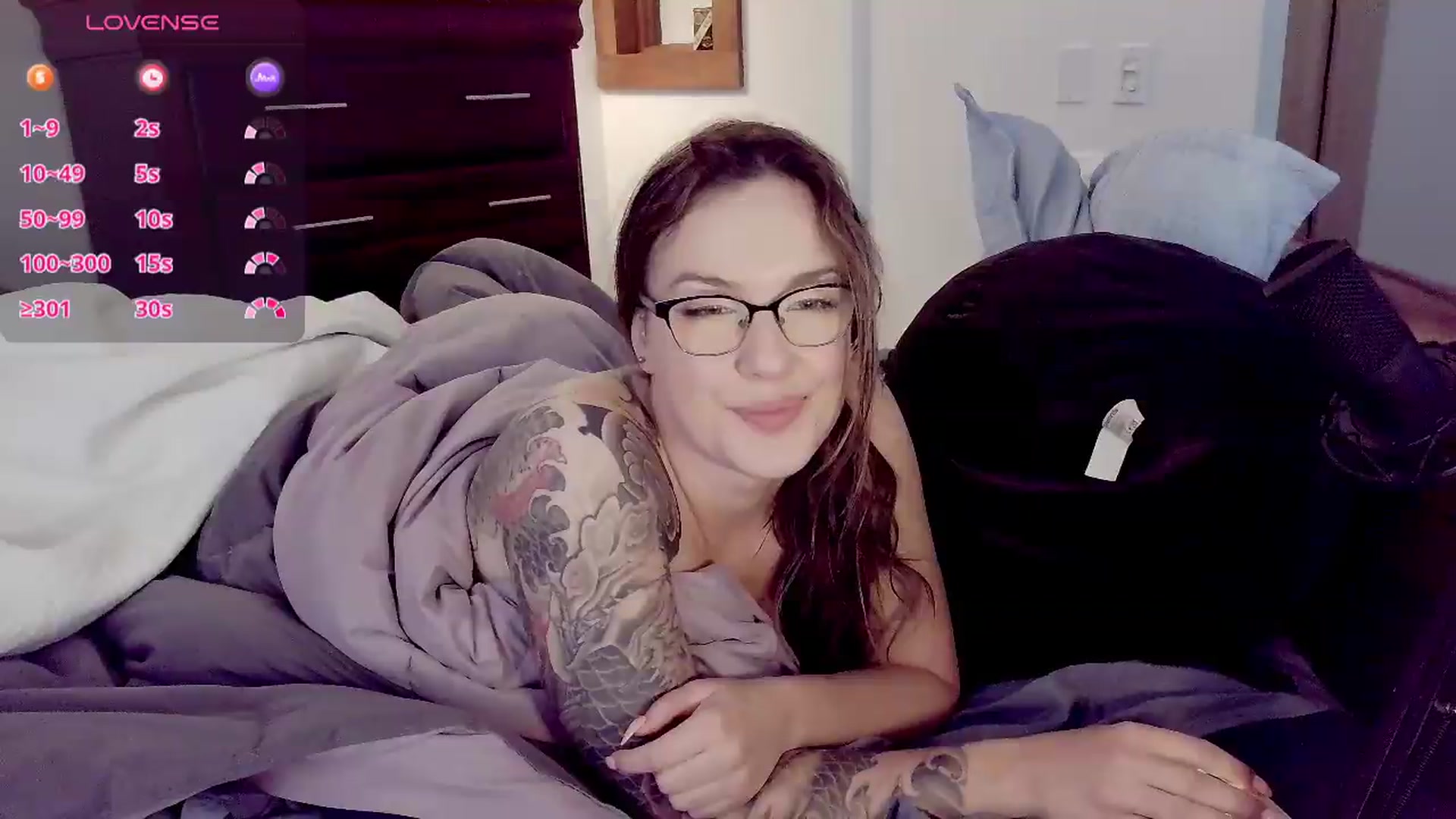 Gallery image thumbnail from BunnyNextDoor's myfreecams stream on, 05/14/2026, 16:26 image 14 of 20