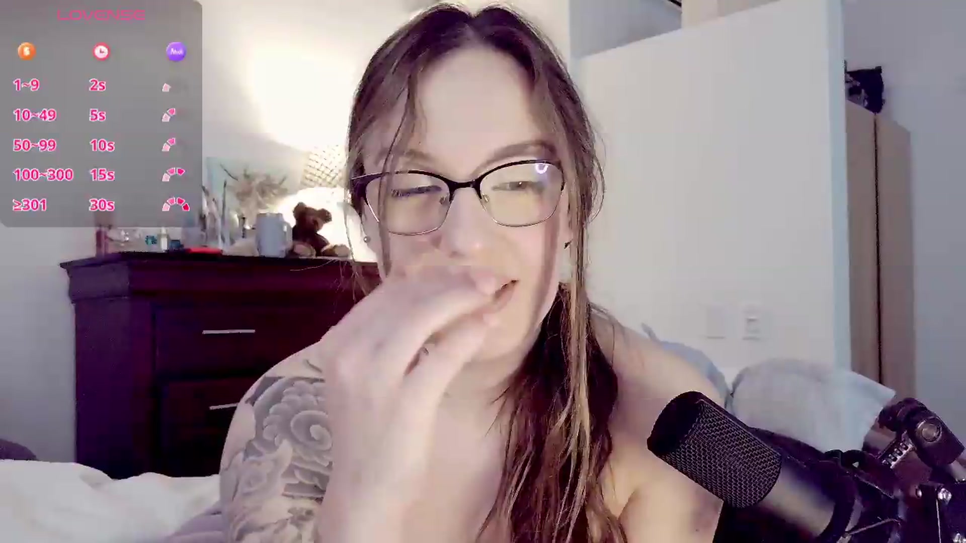 Gallery image thumbnail from BunnyNextDoor's myfreecams stream on, 05/14/2026, 16:26 image 18 of 20