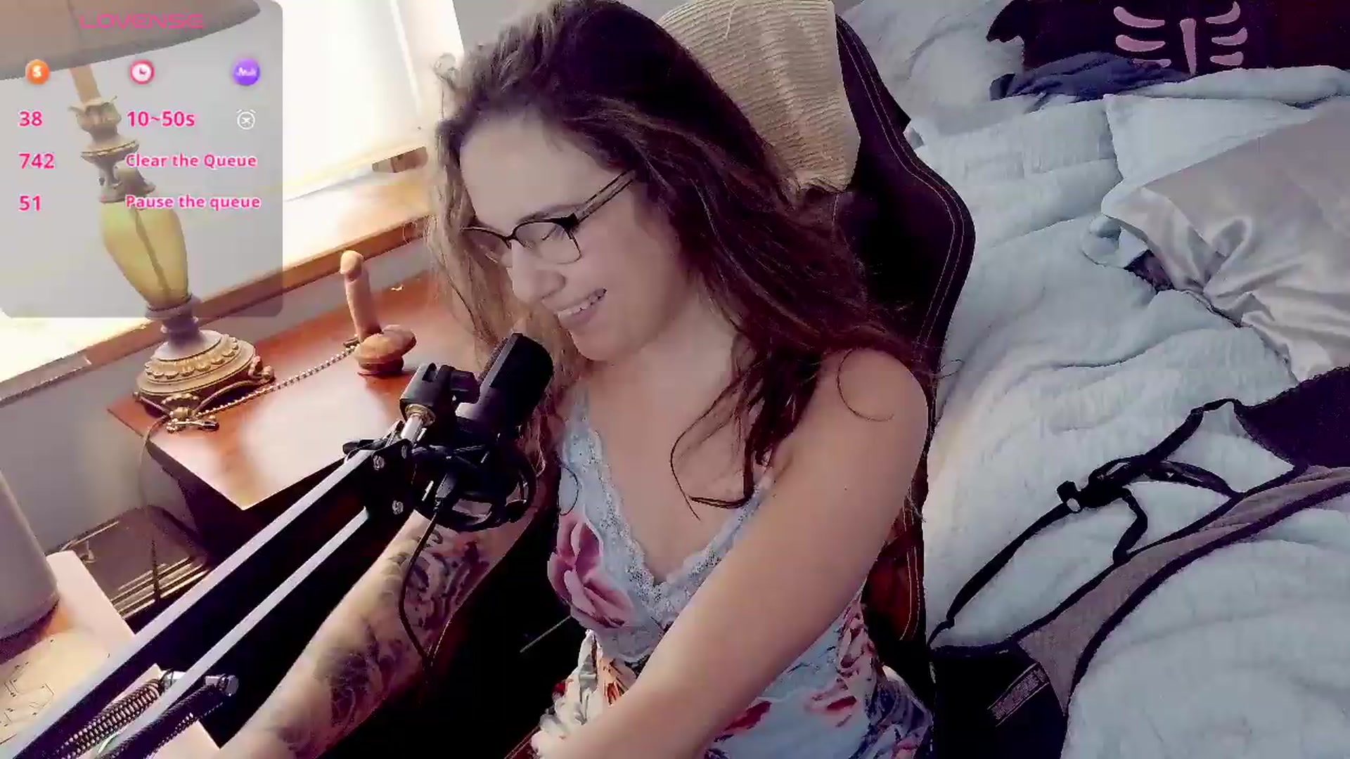 Gallery image thumbnail from BunnyNextDoor's myfreecams stream on, 05/27/2026, 14:33 image 17 of 20