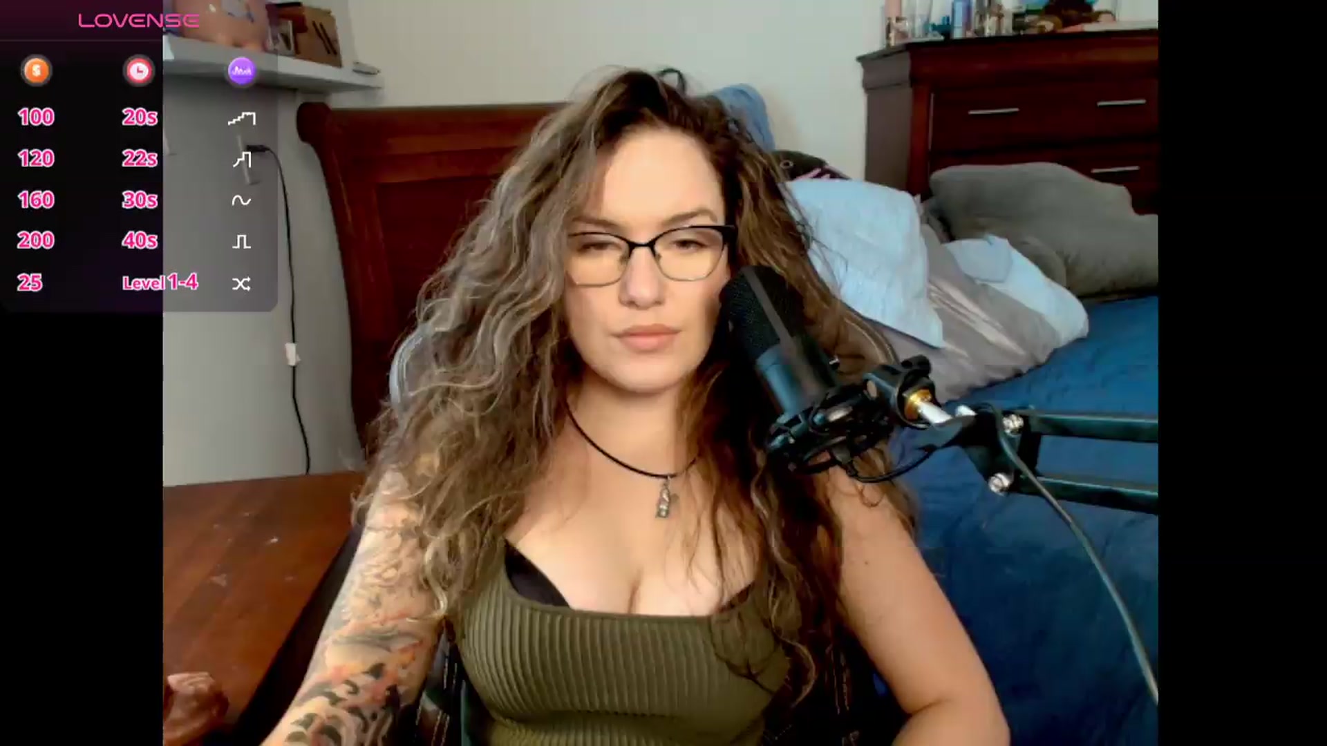 Gallery image thumbnail from BunnyNextDoor's myfreecams stream on, 06/16/2026, 18:18 image 15 of 20