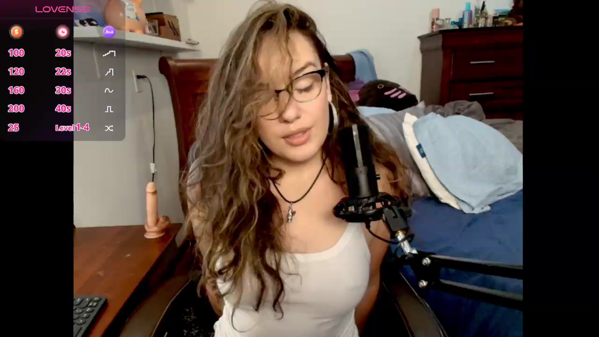 Gallery image thumbnail from BunnyNextDoor's myfreecams stream on, 06/18/2026, 18:37 image 13 of 20