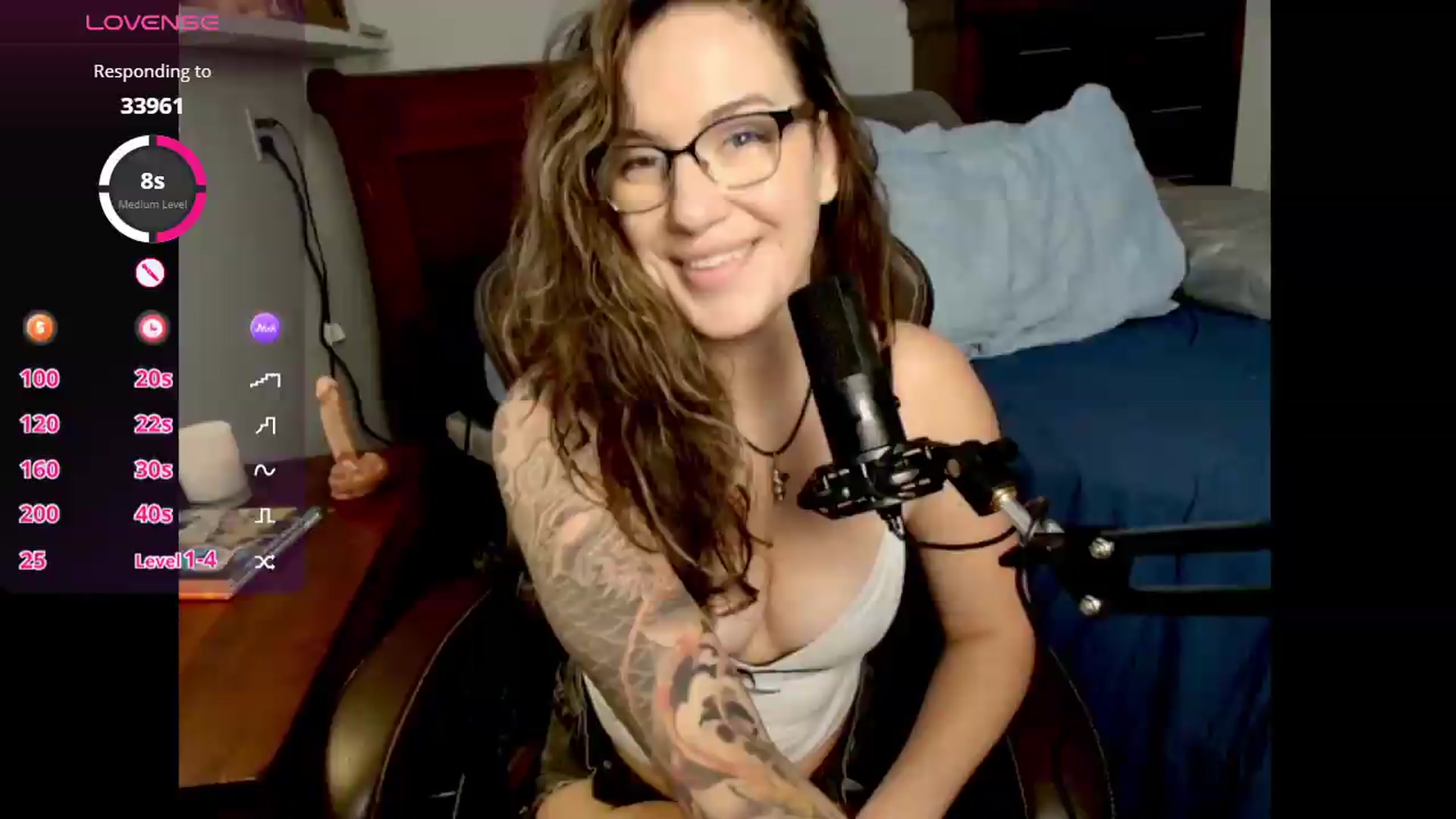 Gallery image thumbnail from BunnyNextDoor's myfreecams stream on, 06/19/2026, 21:26 image 17 of 20