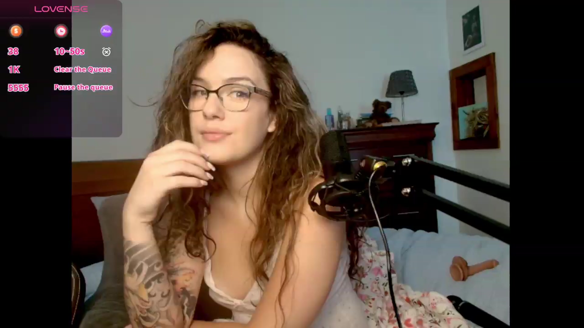 Gallery image thumbnail from BunnyNextDoor's myfreecams stream on, 06/20/2026, 14:36 image 19 of 20