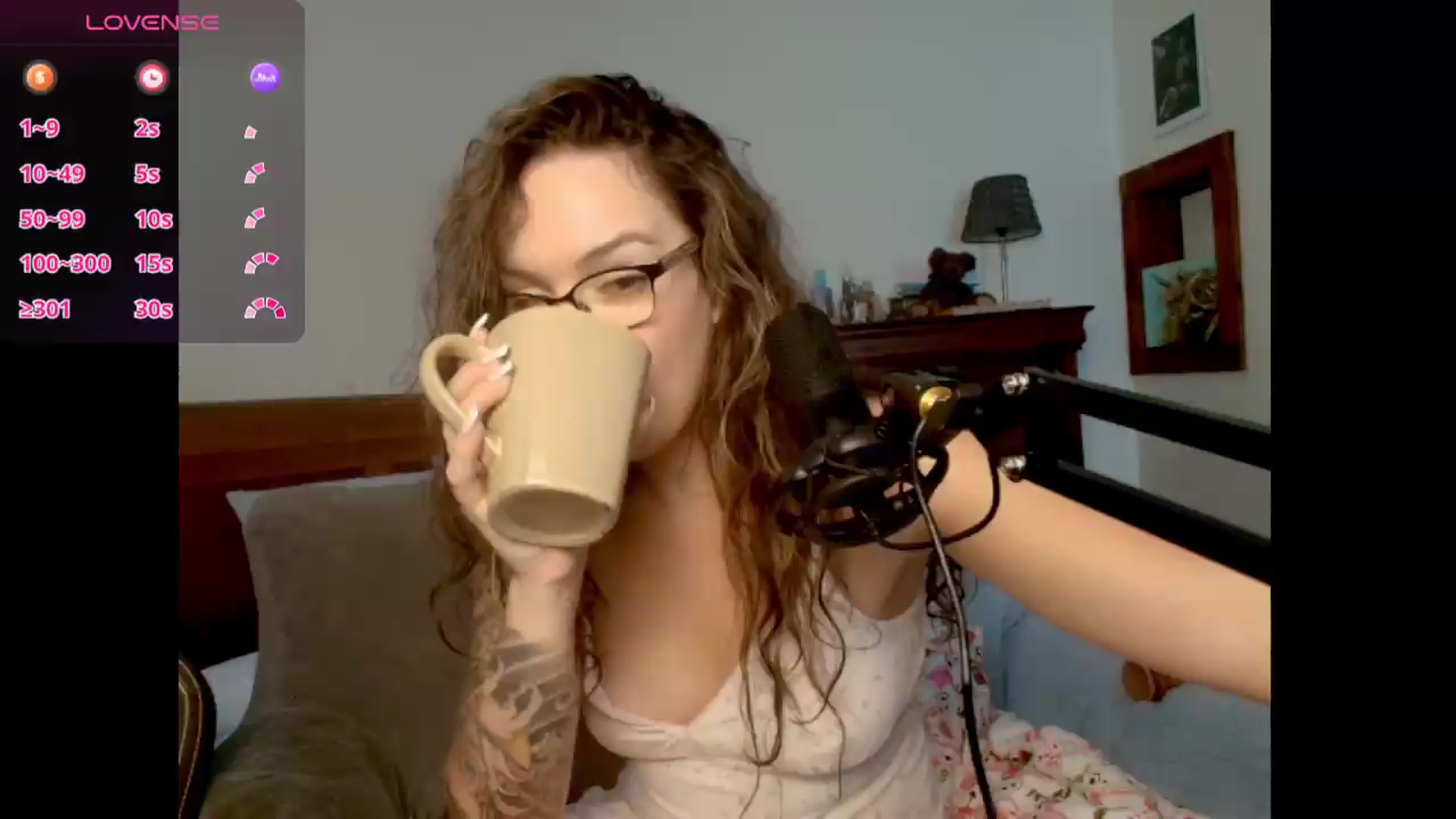 Gallery image thumbnail from BunnyNextDoor's myfreecams stream on, 06/20/2026, 14:36 image 20 of 20
