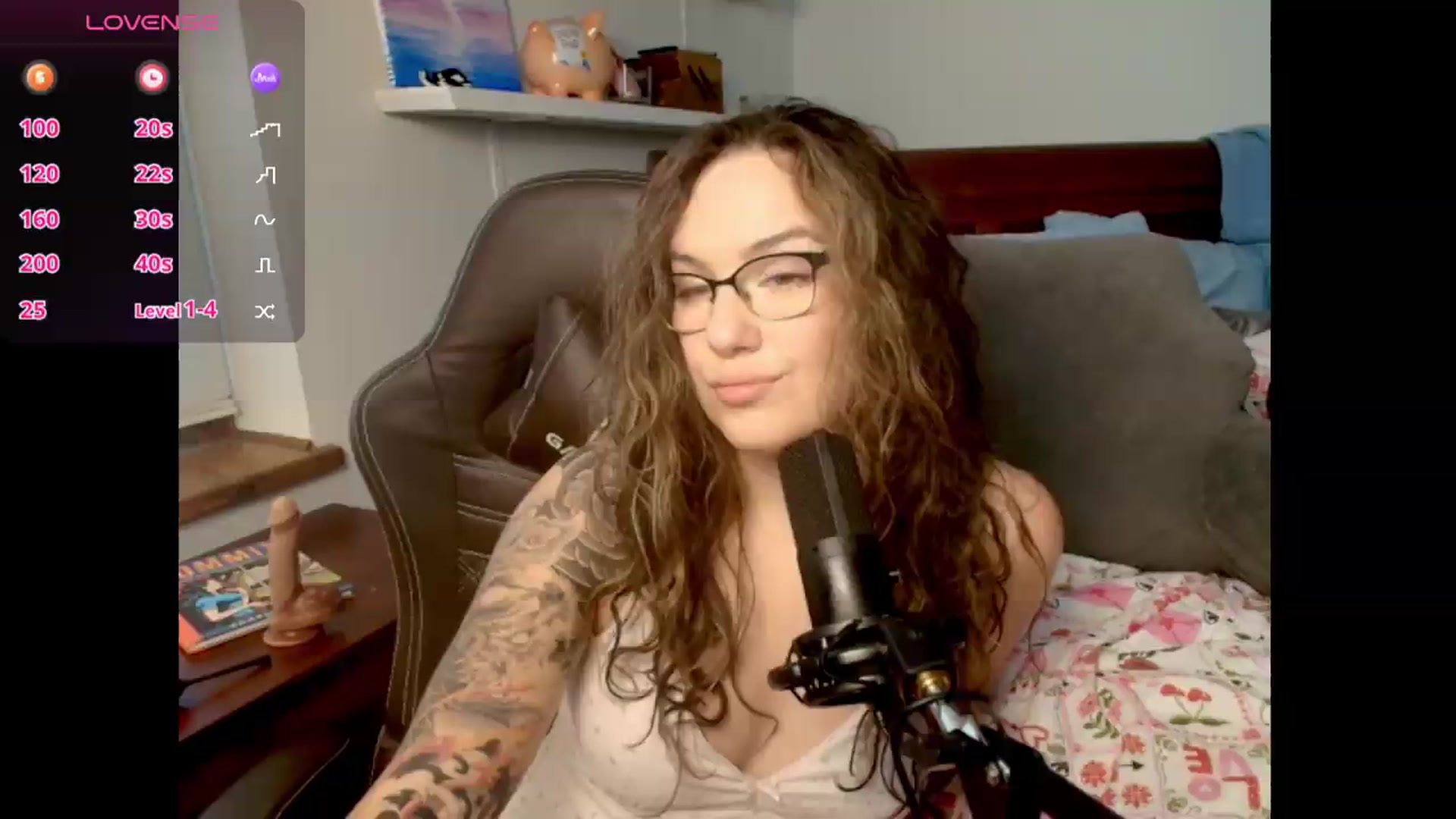 Gallery image thumbnail from BunnyNextDoor's myfreecams stream on, 06/20/2026, 16:26 image 4 of 20