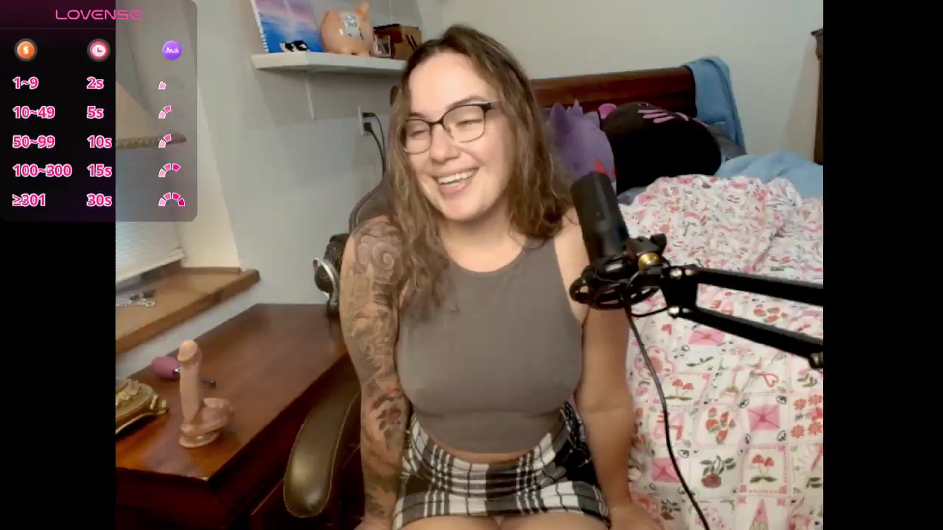 Gallery image thumbnail from BunnyNextDoor's myfreecams stream on, 06/22/2026, 21:42 image 6 of 20