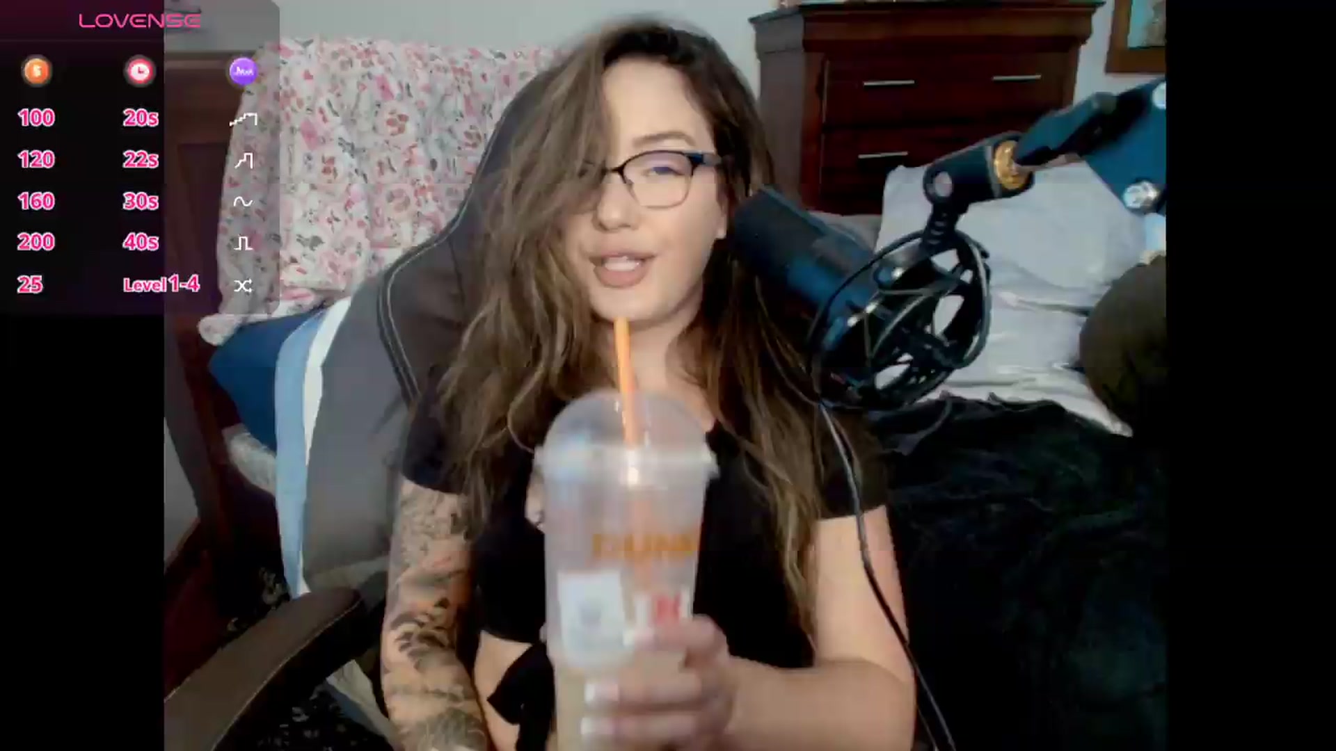 Gallery image thumbnail from BunnyNextDoor's myfreecams stream on, 06/25/2026, 18:40 image 10 of 20