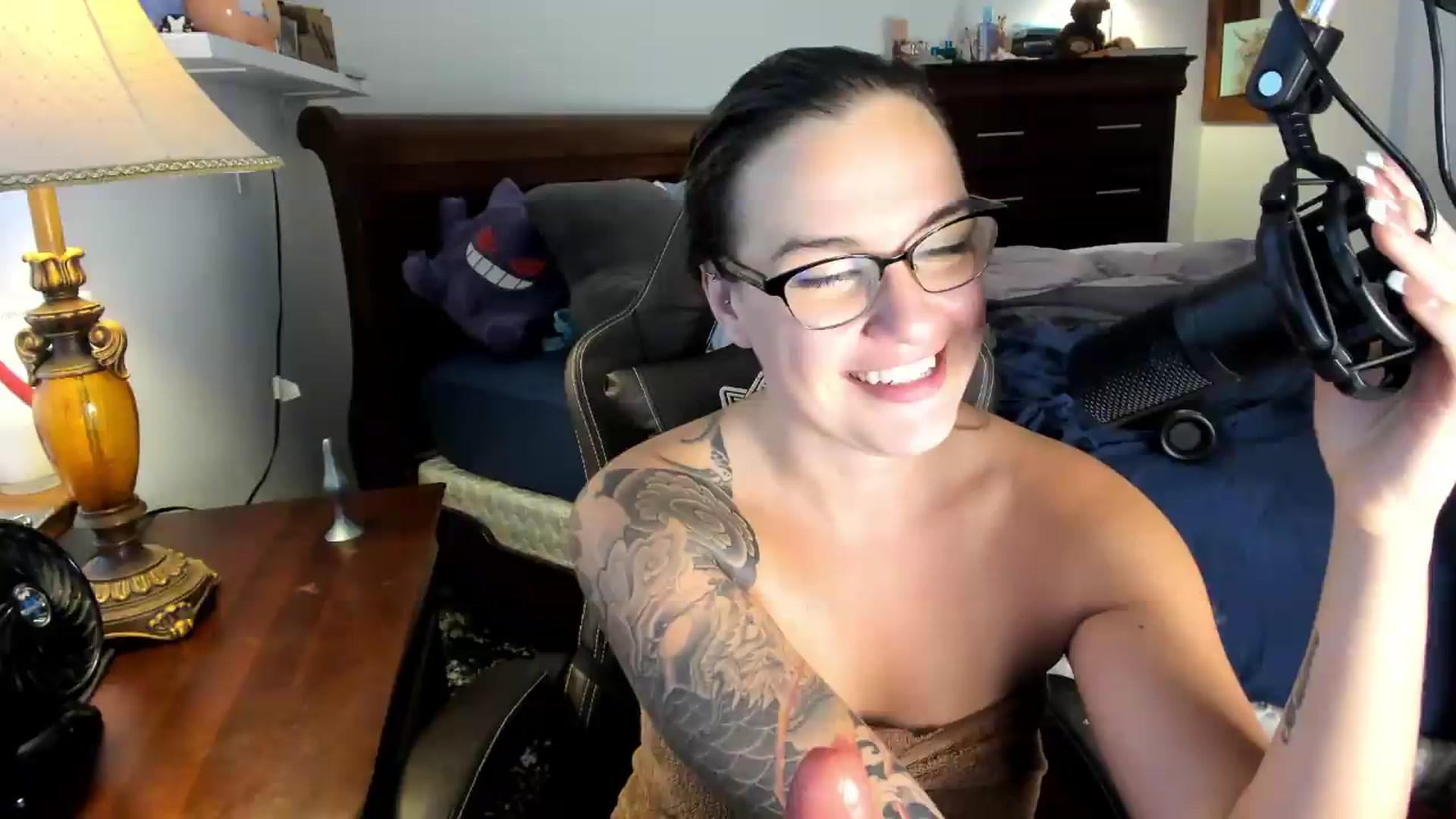 Gallery image thumbnail from BunnyNextDoor's myfreecams stream on, 07/17/2026, 22:59 image 9 of 20