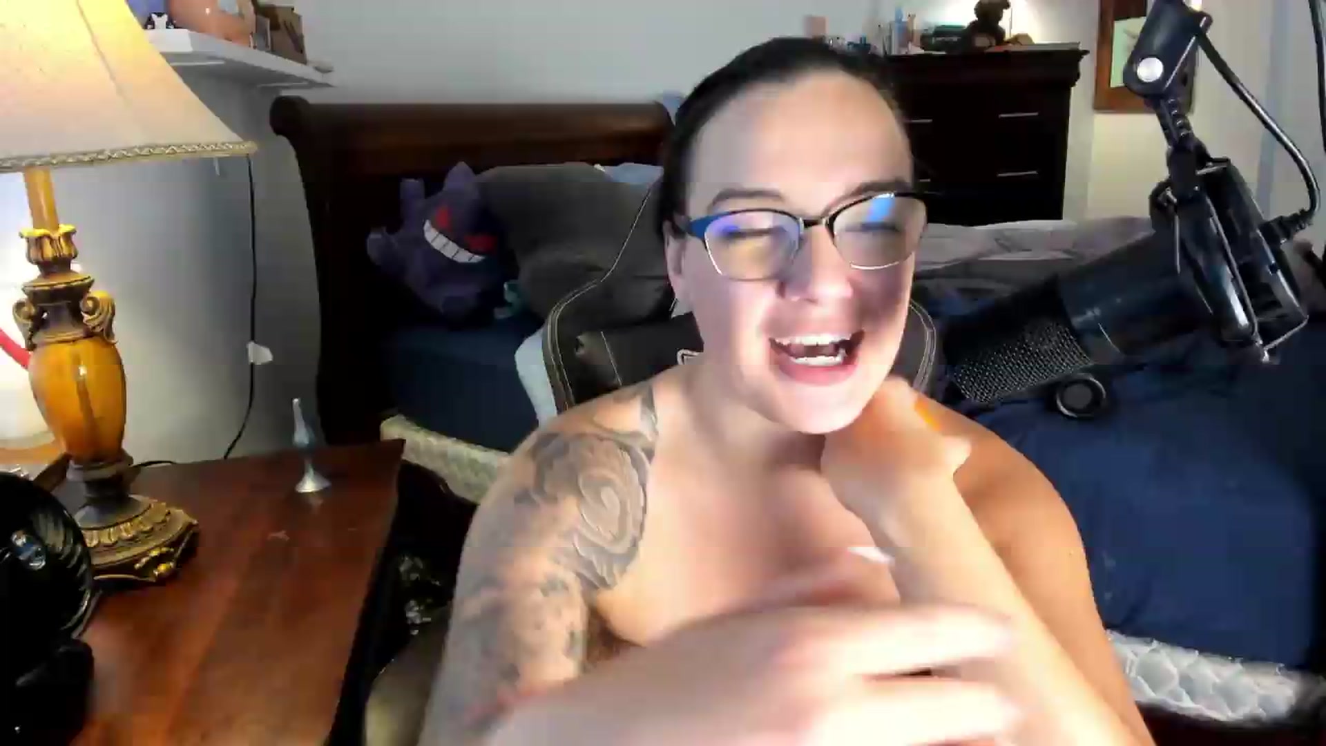 Gallery image thumbnail from BunnyNextDoor's myfreecams stream on, 07/17/2026, 22:59 image 12 of 20