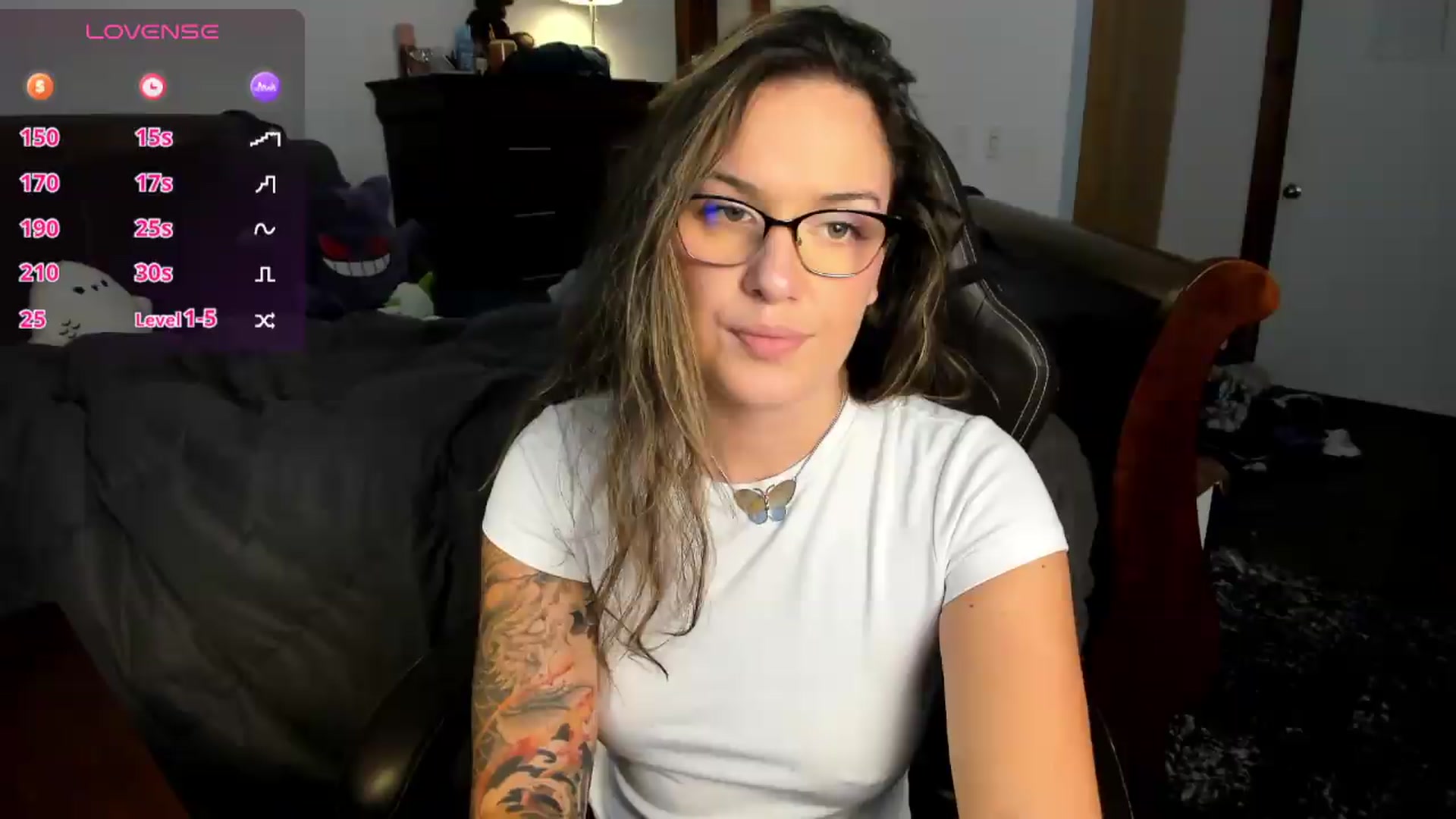 Gallery image thumbnail from BunnyNextDoor's myfreecams stream on, 08/07/2026, 17:24 image 17 of 20