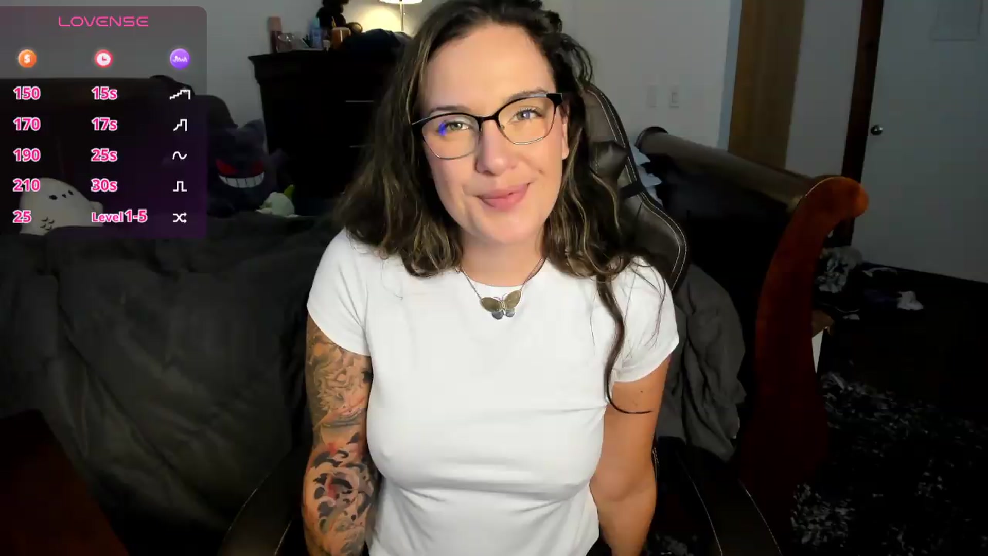 Gallery image thumbnail from BunnyNextDoor's myfreecams stream on, 08/07/2026, 17:24 image 8 of 20