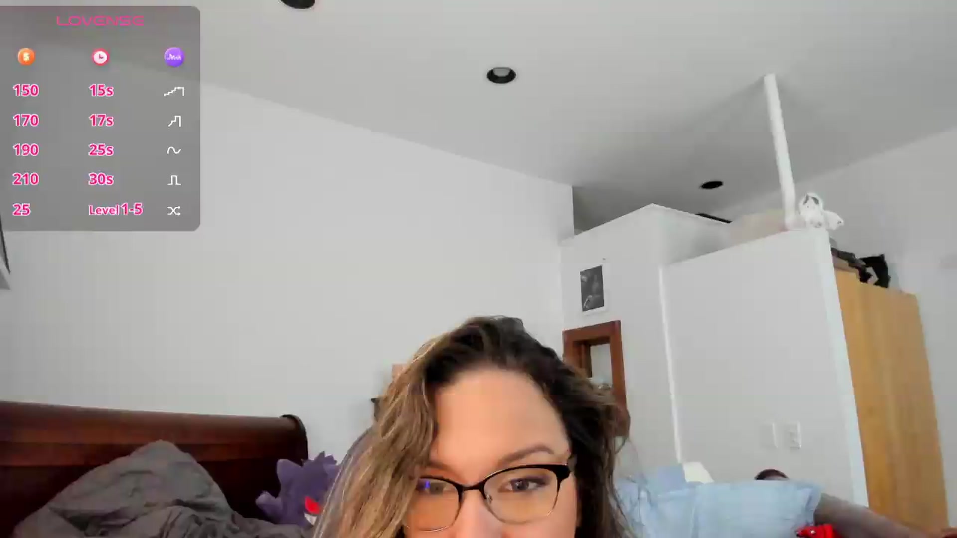 Gallery image thumbnail from BunnyNextDoor's myfreecams stream on, 08/13/2026, 16:17 image 1 of 20