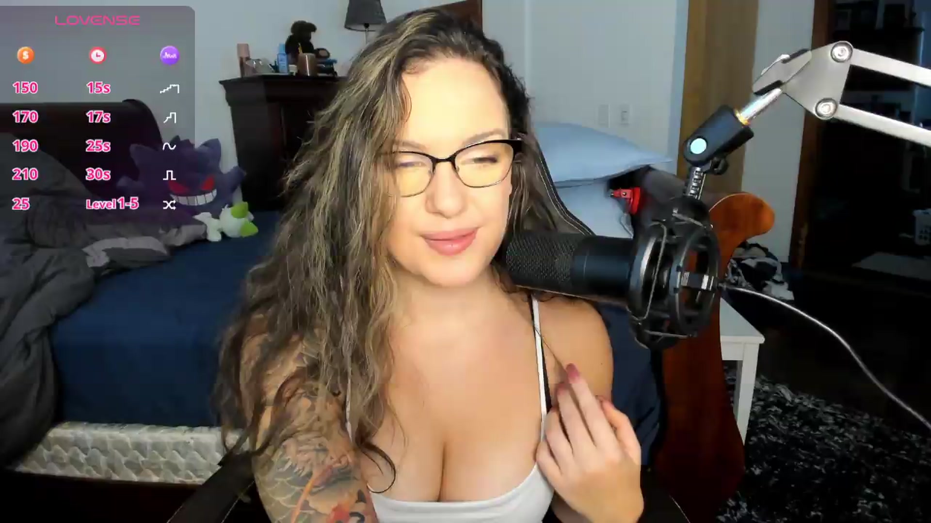 Gallery image thumbnail from BunnyNextDoor's myfreecams stream on, 08/13/2026, 16:17 image 10 of 20