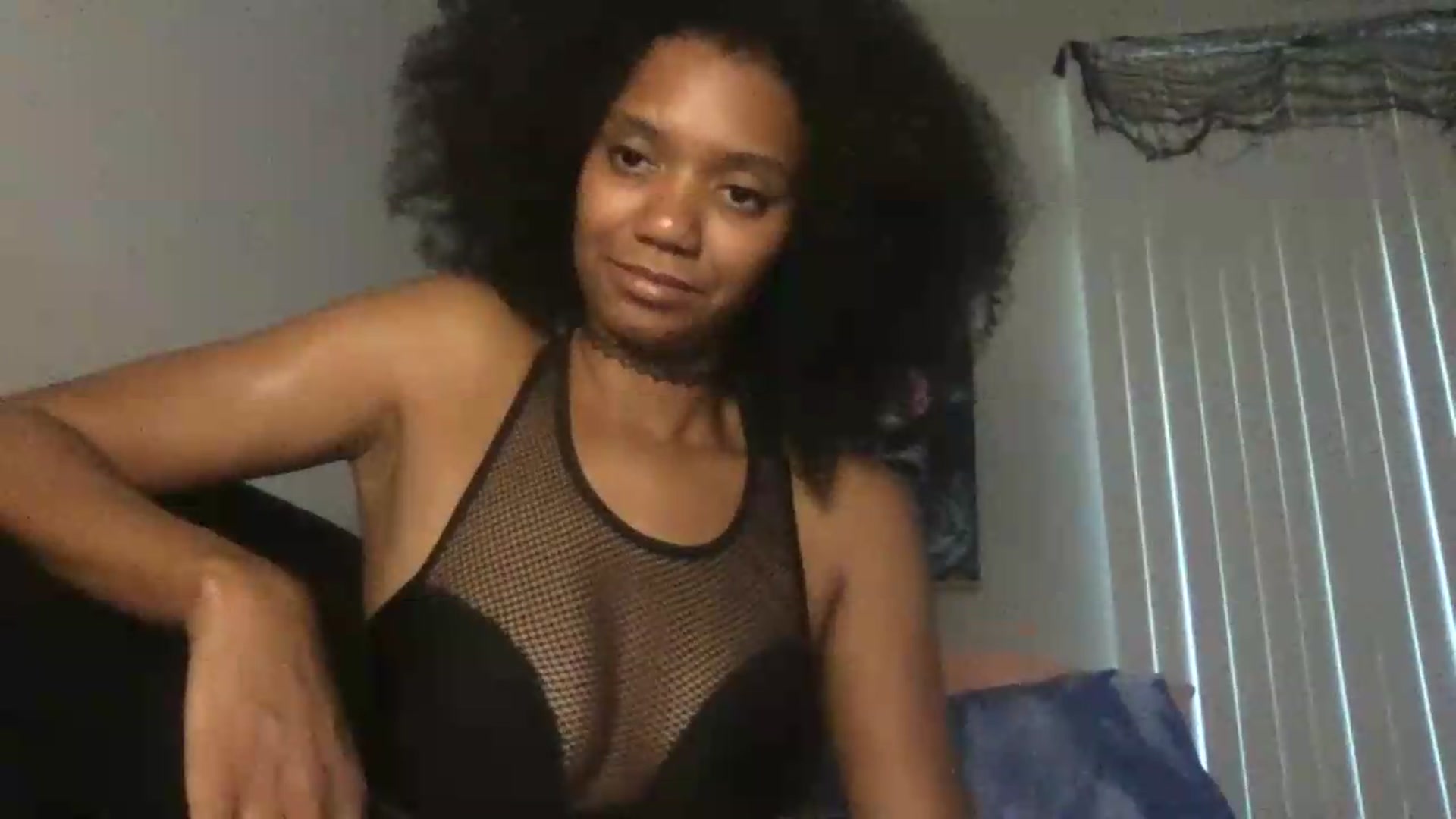 Gallery image thumbnail from BunnyX's myfreecams stream on, 07/16/2026, 24:09 image 18 of 20
