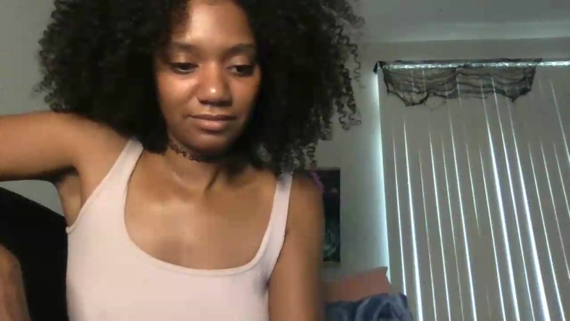 Gallery image thumbnail from BunnyX's myfreecams stream on, 07/16/2026, 21:09 image 6 of 20
