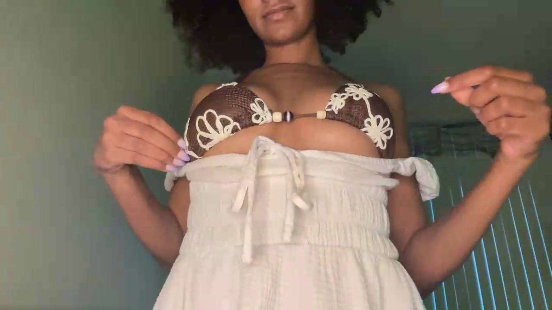 Gallery image thumbnail from BunnyX's myfreecams stream on, 07/19/2026, 02:19 image 17 of 20