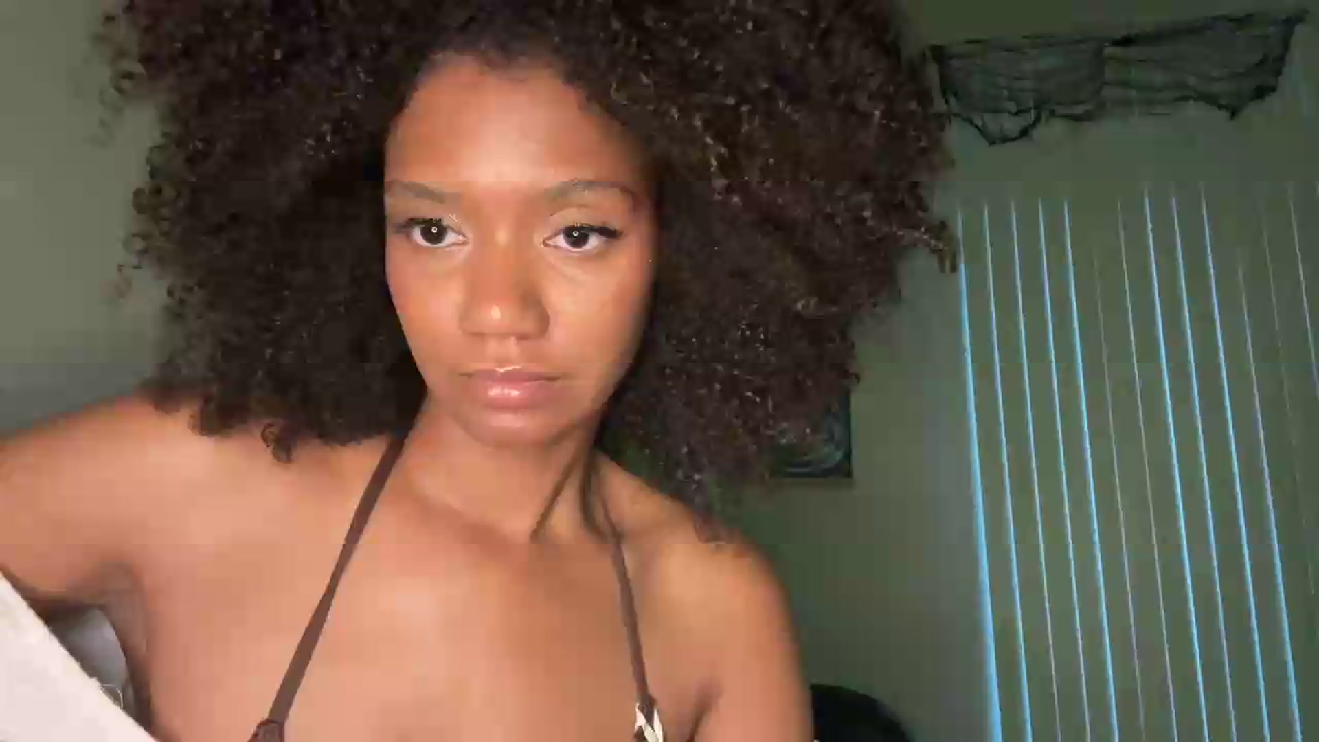 Gallery image thumbnail from BunnyX's myfreecams stream on, 07/19/2026, 02:30 image 12 of 20