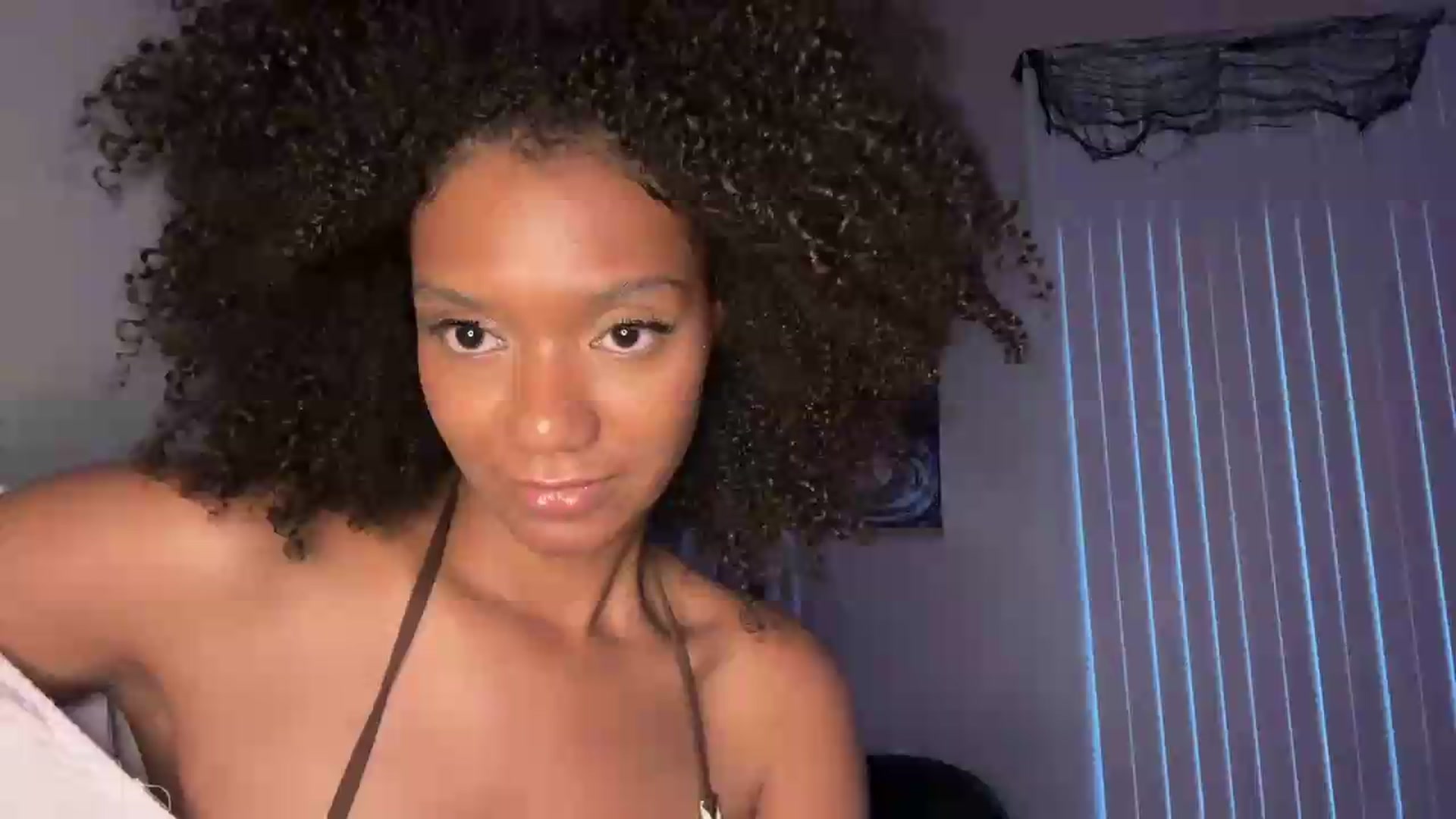 Gallery image thumbnail from BunnyX's myfreecams stream on, 07/19/2026, 02:30 image 11 of 20