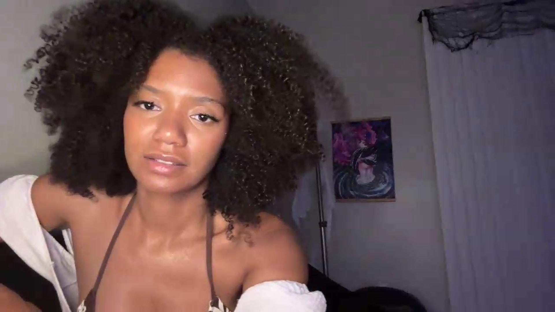 Gallery image thumbnail from BunnyX's myfreecams stream on, 07/19/2026, 03:17 image 16 of 20