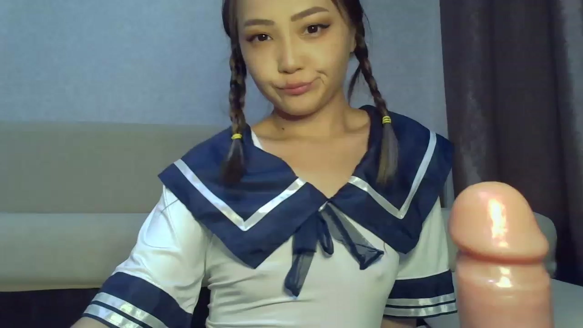 Gallery image thumbnail from Bunny_Asia's myfreecams stream on, 12/08/2022, 10:51 image 17 of 20