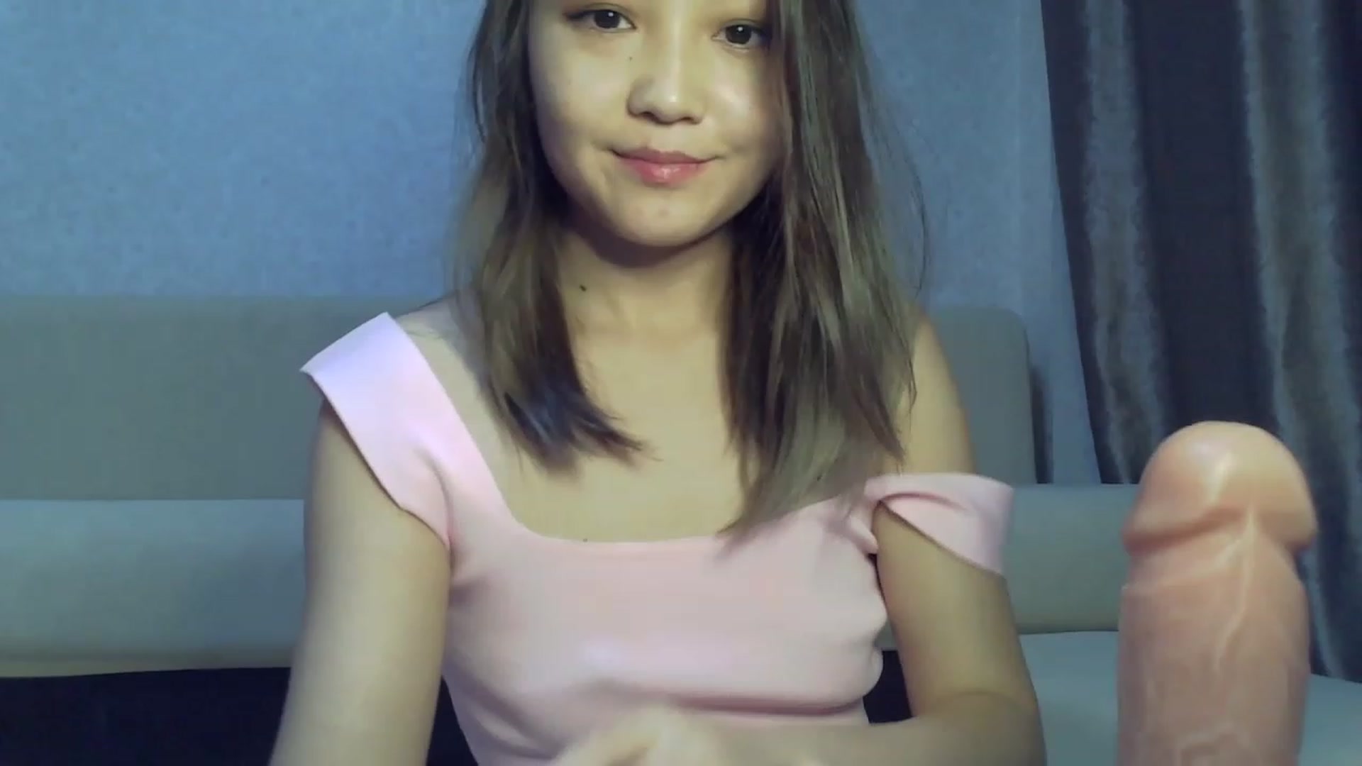 Gallery image thumbnail from Bunny_Asia's myfreecams stream on, 12/10/2022, 09:08 image 14 of 20