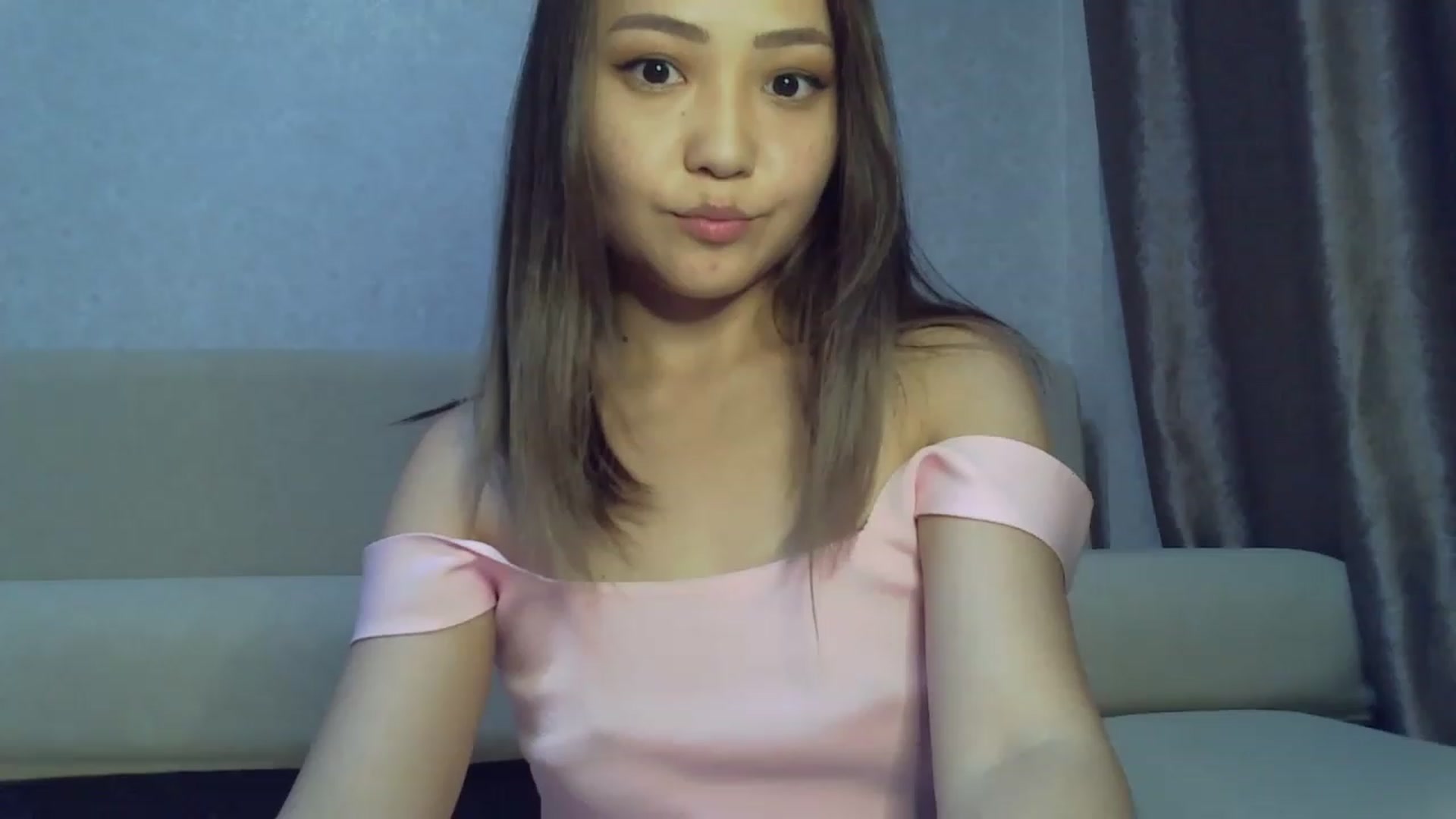 Gallery image thumbnail from Bunny_Asia's myfreecams stream on, 12/10/2022, 10:04 image 17 of 20