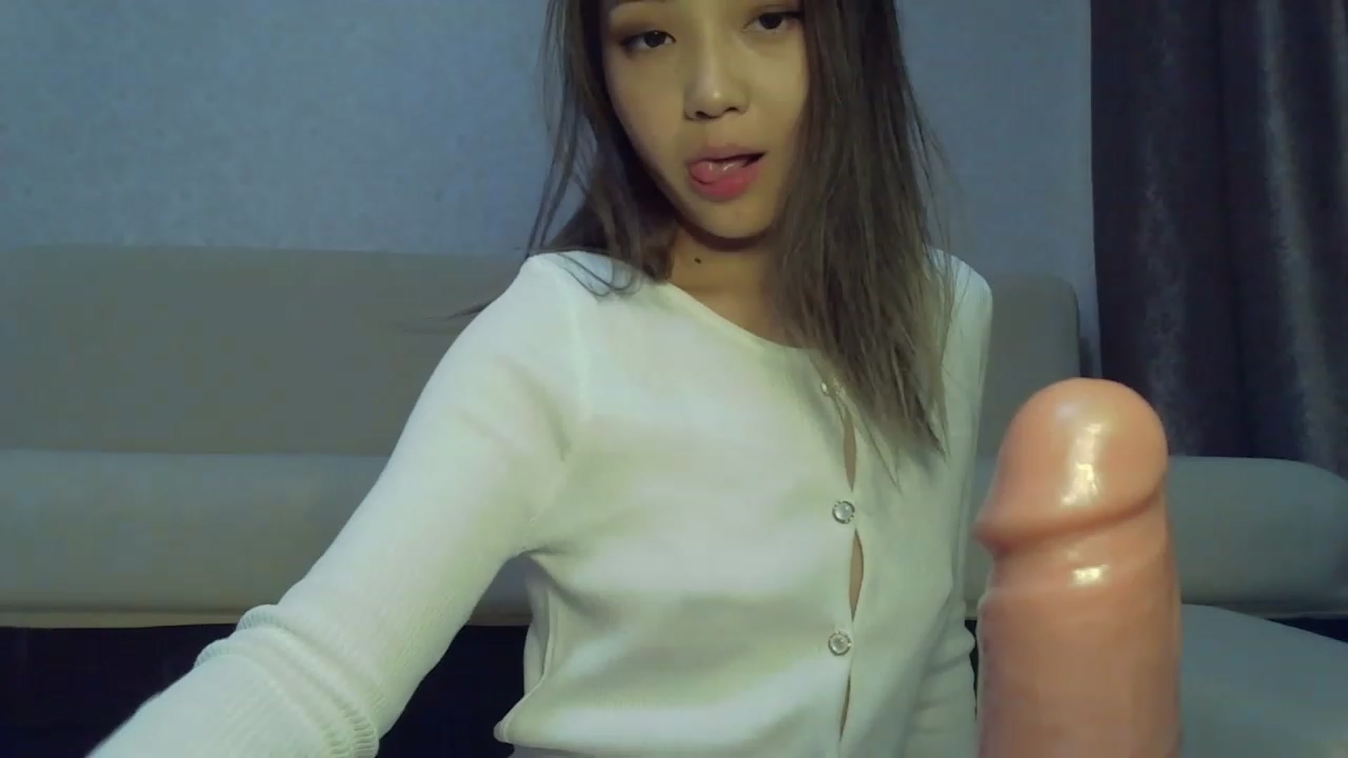 Gallery image thumbnail from Bunny_Asia's myfreecams stream on, 12/11/2022, 13:52 image 7 of 20