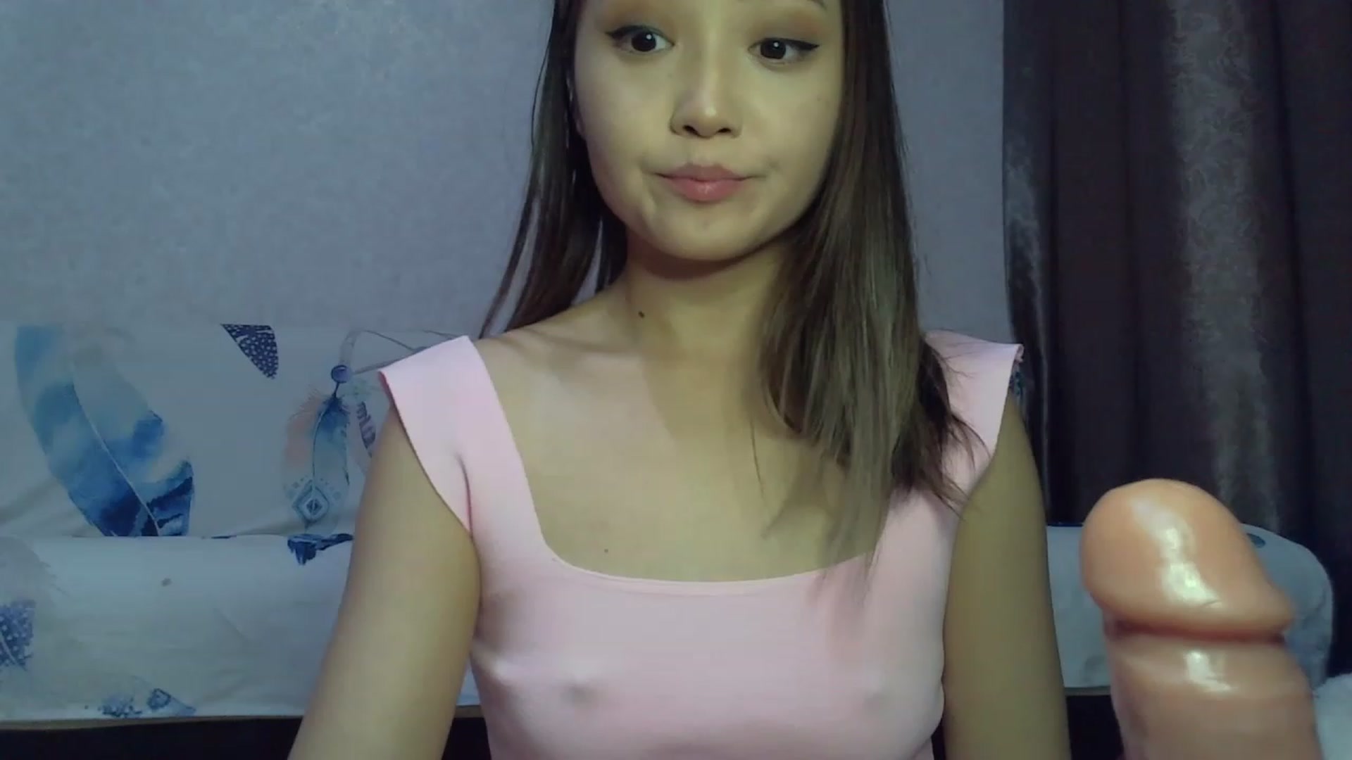Gallery image thumbnail from Bunny_Asia's myfreecams stream on, 12/26/2022, 13:23 image 5 of 20