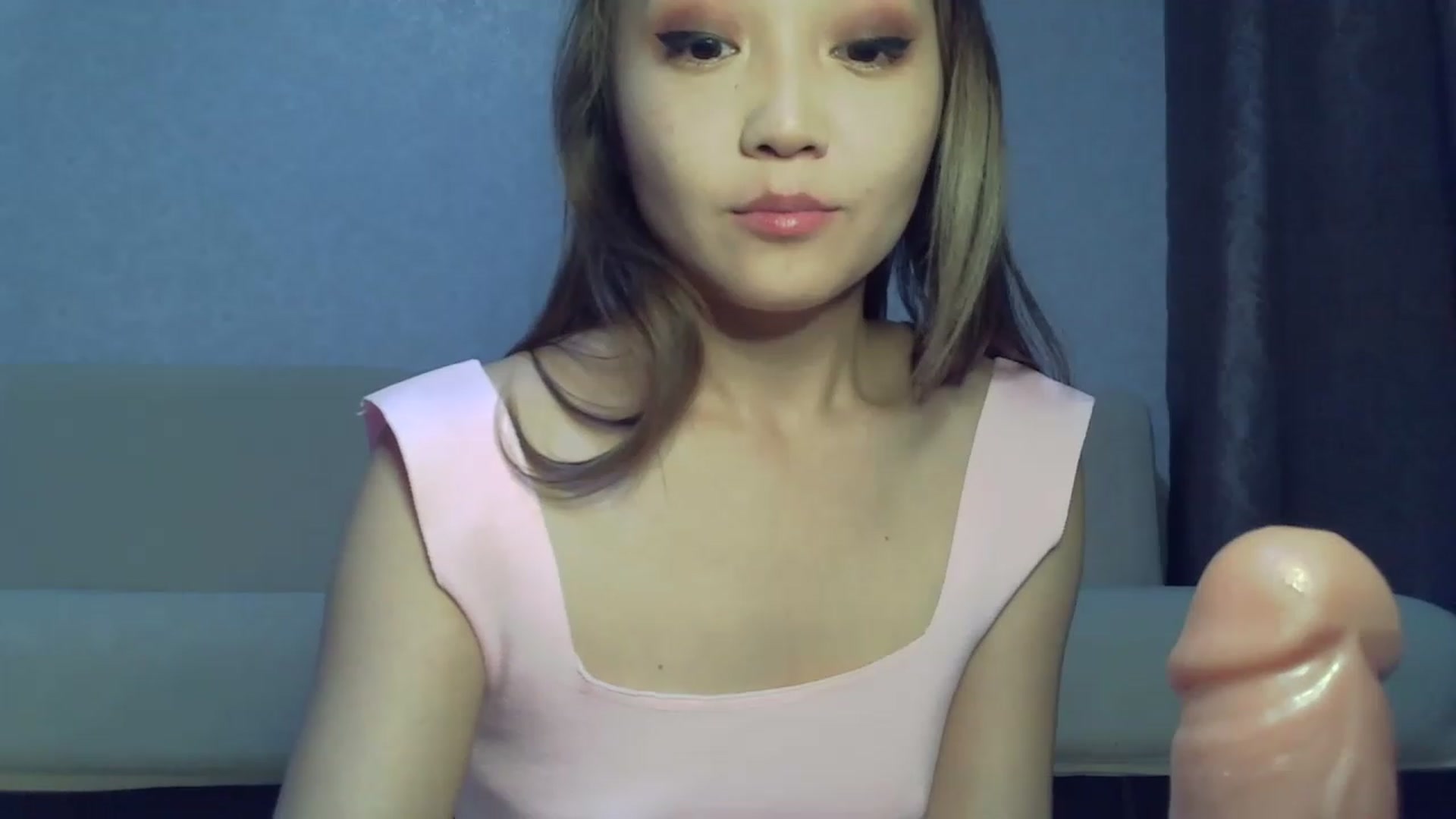 Gallery image thumbnail from Bunny_Asia's myfreecams stream on, 01/08/2023, 19:14 image 15 of 20