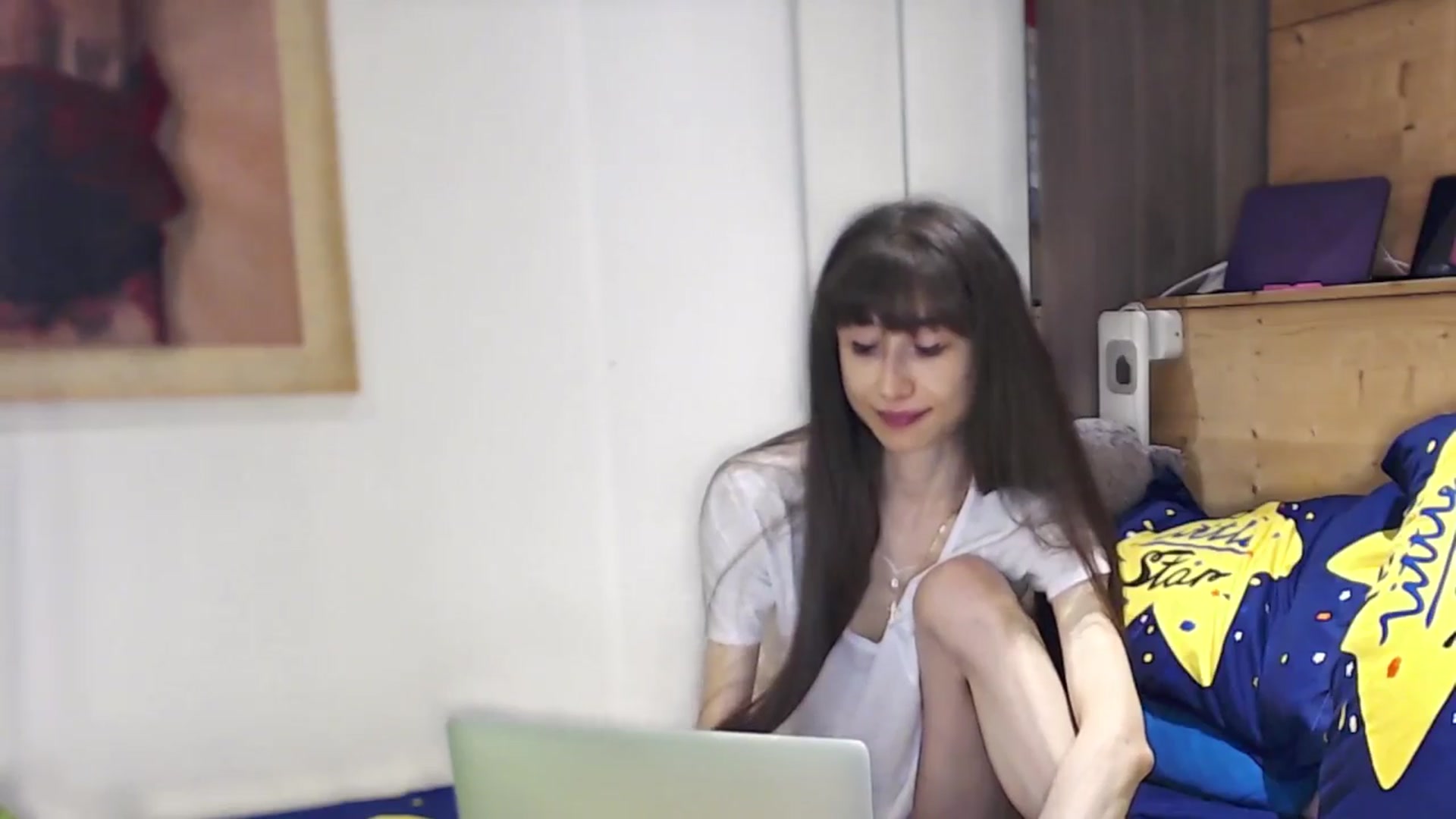 Gallery image thumbnail from Bunny_Bunn's myfreecams stream on, 04/06/2024, 16:30 image 19 of 20