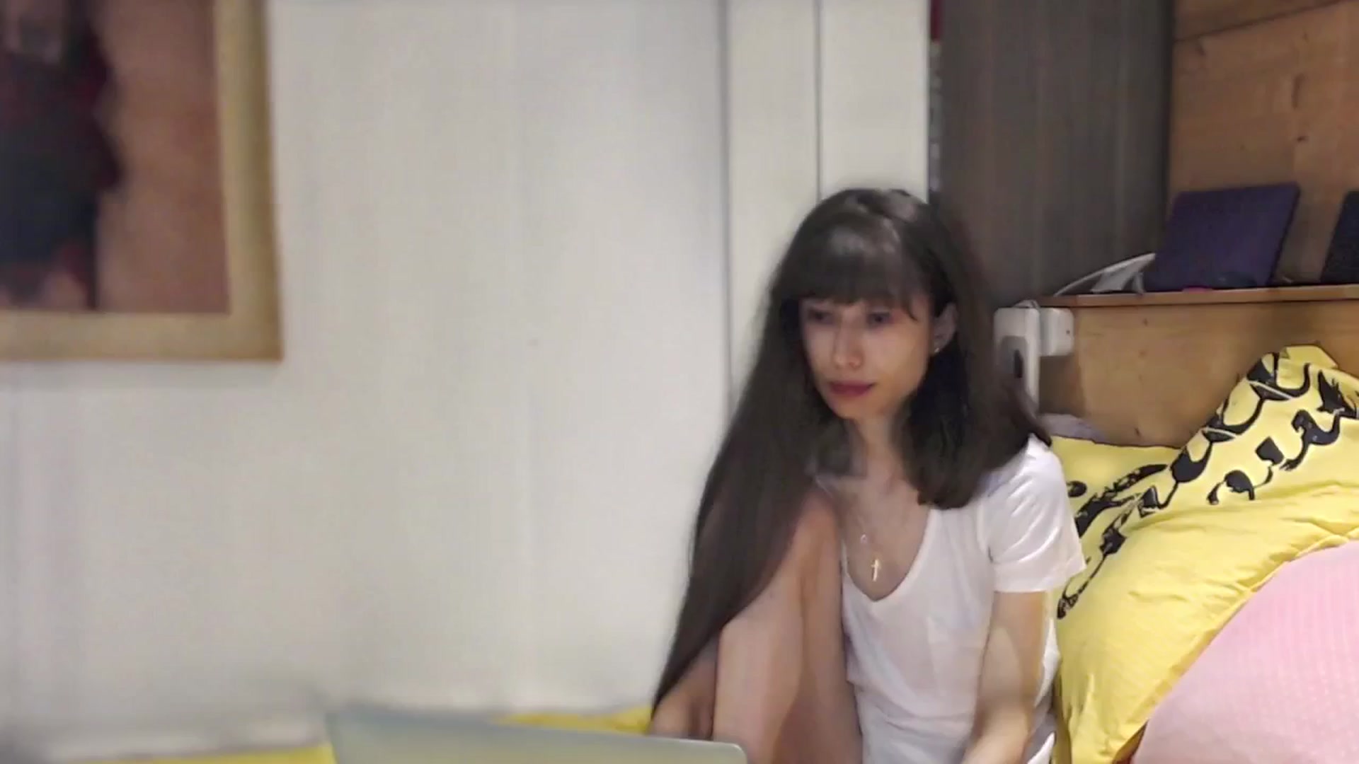 Gallery image thumbnail from Bunny_Bunn's myfreecams stream on, 06/01/2024, 15:08 image 16 of 20