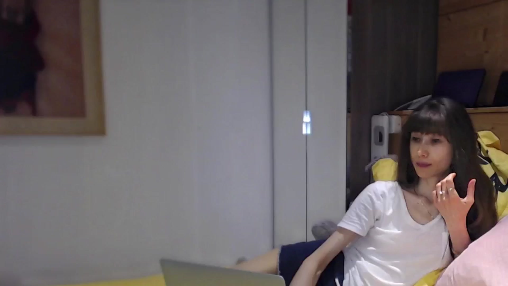 Gallery image thumbnail from Bunny_Bunn's myfreecams stream on, 06/01/2024, 15:08 image 12 of 20