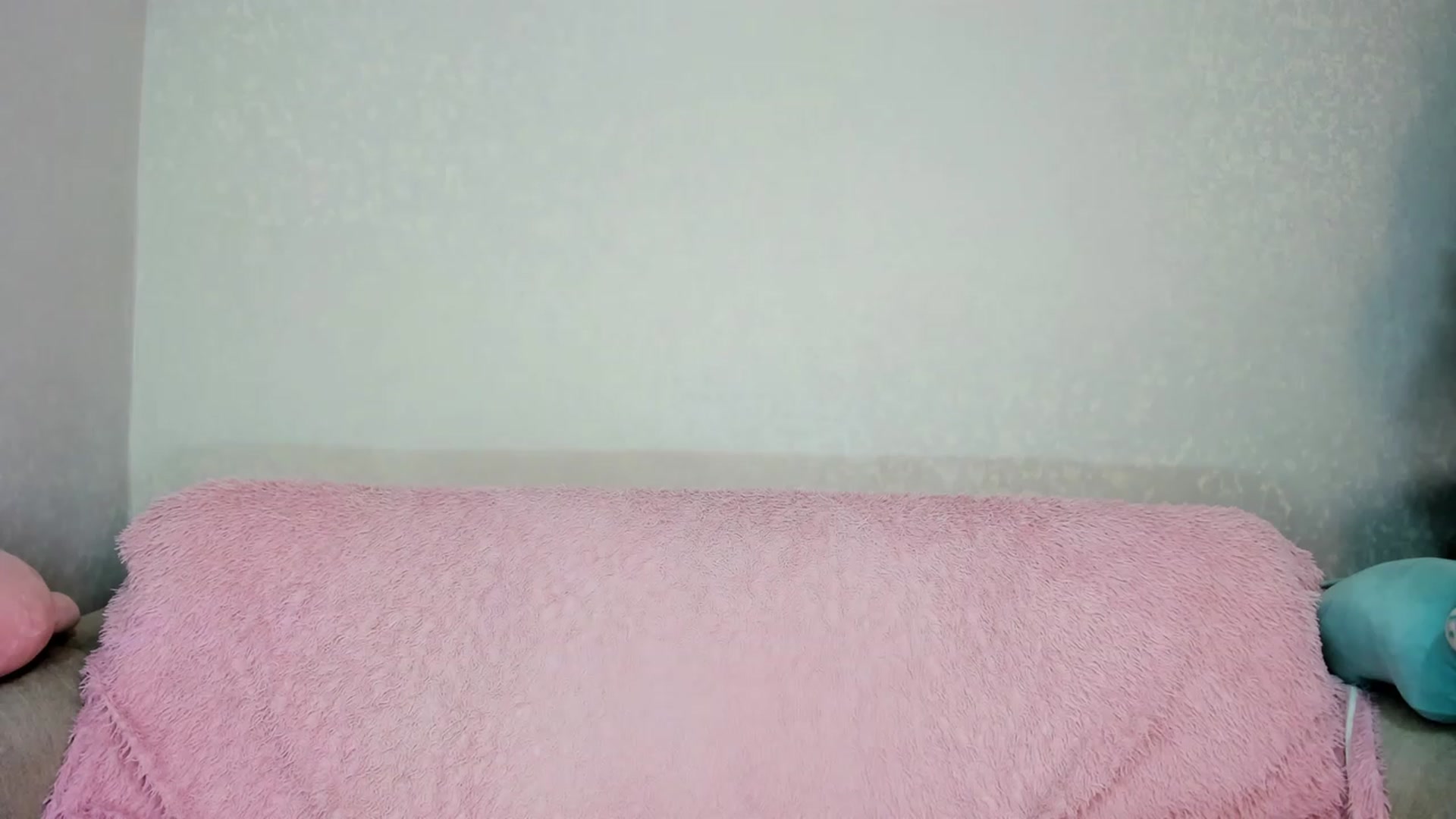 Gallery image thumbnail from Bunny_White's myfreecams stream on, 12/26/2022, 10:05 image 15 of 20