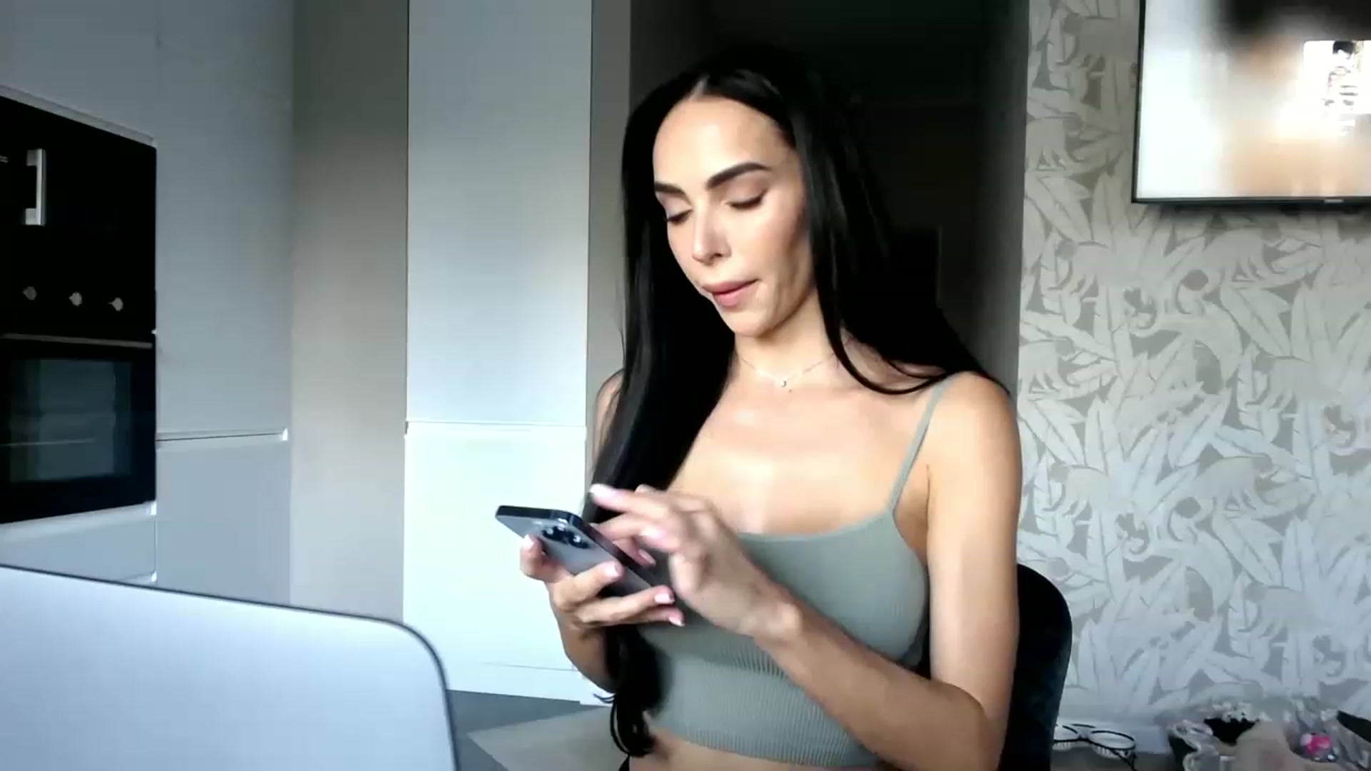 Gallery image thumbnail from Bunny_jr's myfreecams stream on, 06/24/2023, 15:10 image 4 of 20