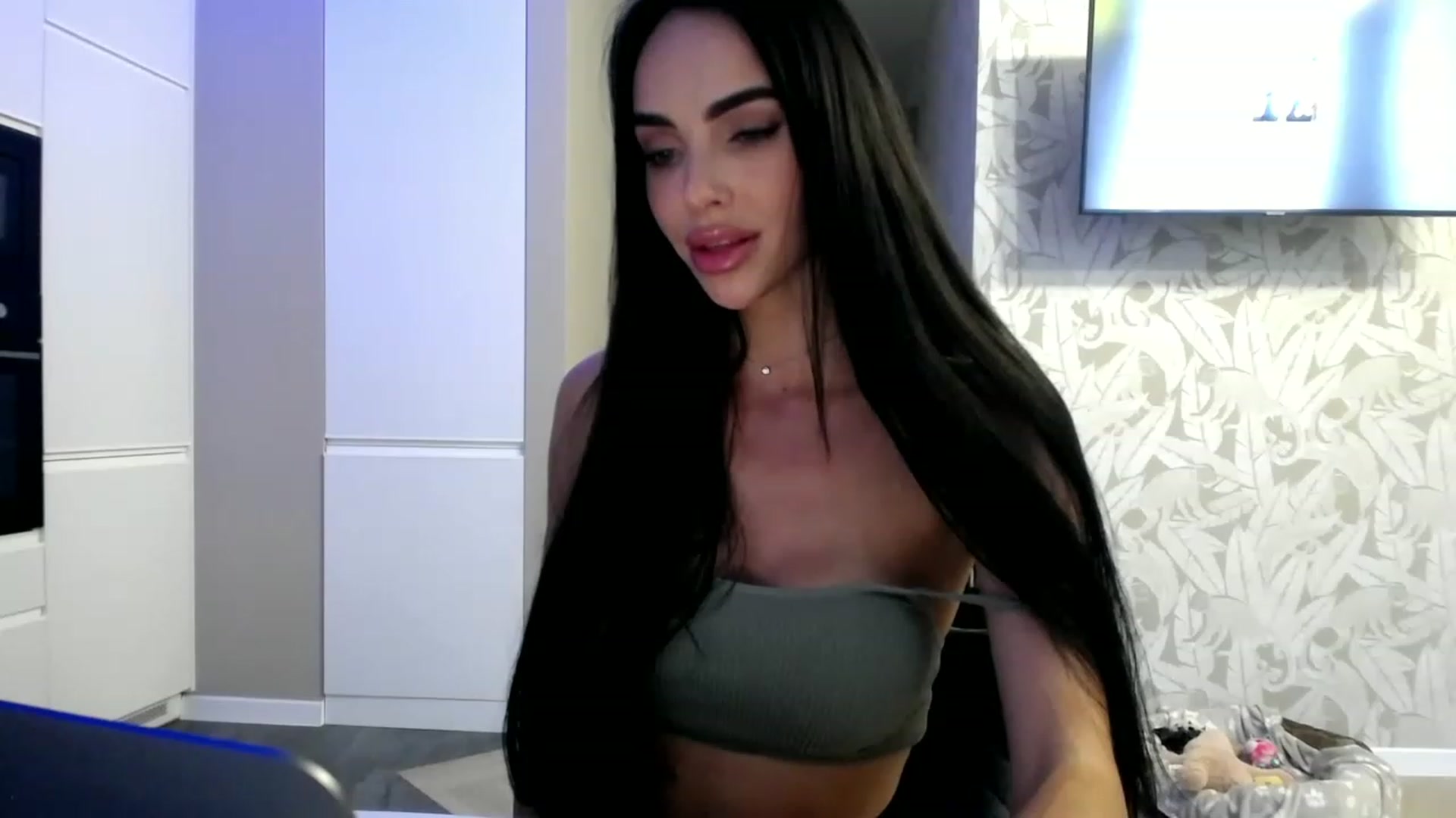 Gallery image thumbnail from Bunny_jr's myfreecams stream on, 06/24/2023, 17:04 image 20 of 20