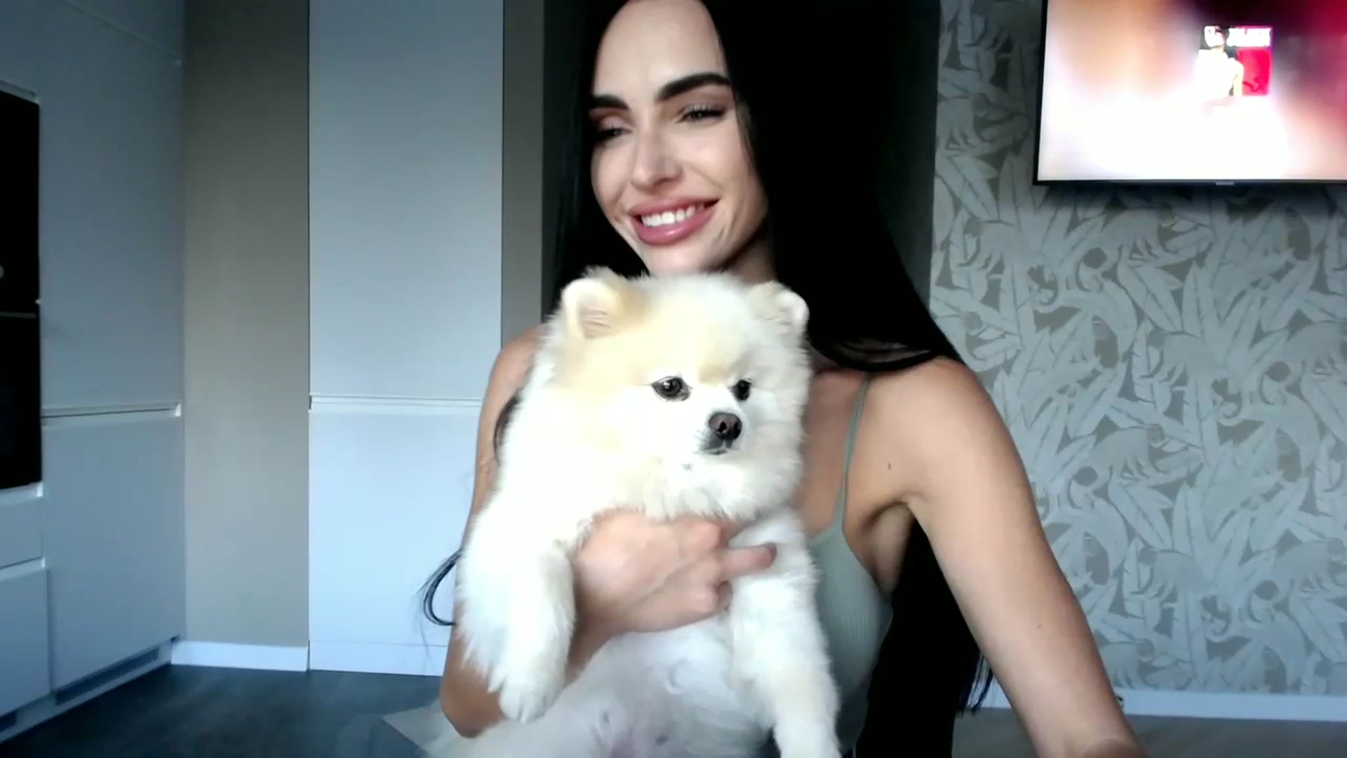 Gallery image thumbnail from Bunny_jr's myfreecams stream on, 06/26/2023, 17:21 image 6 of 20