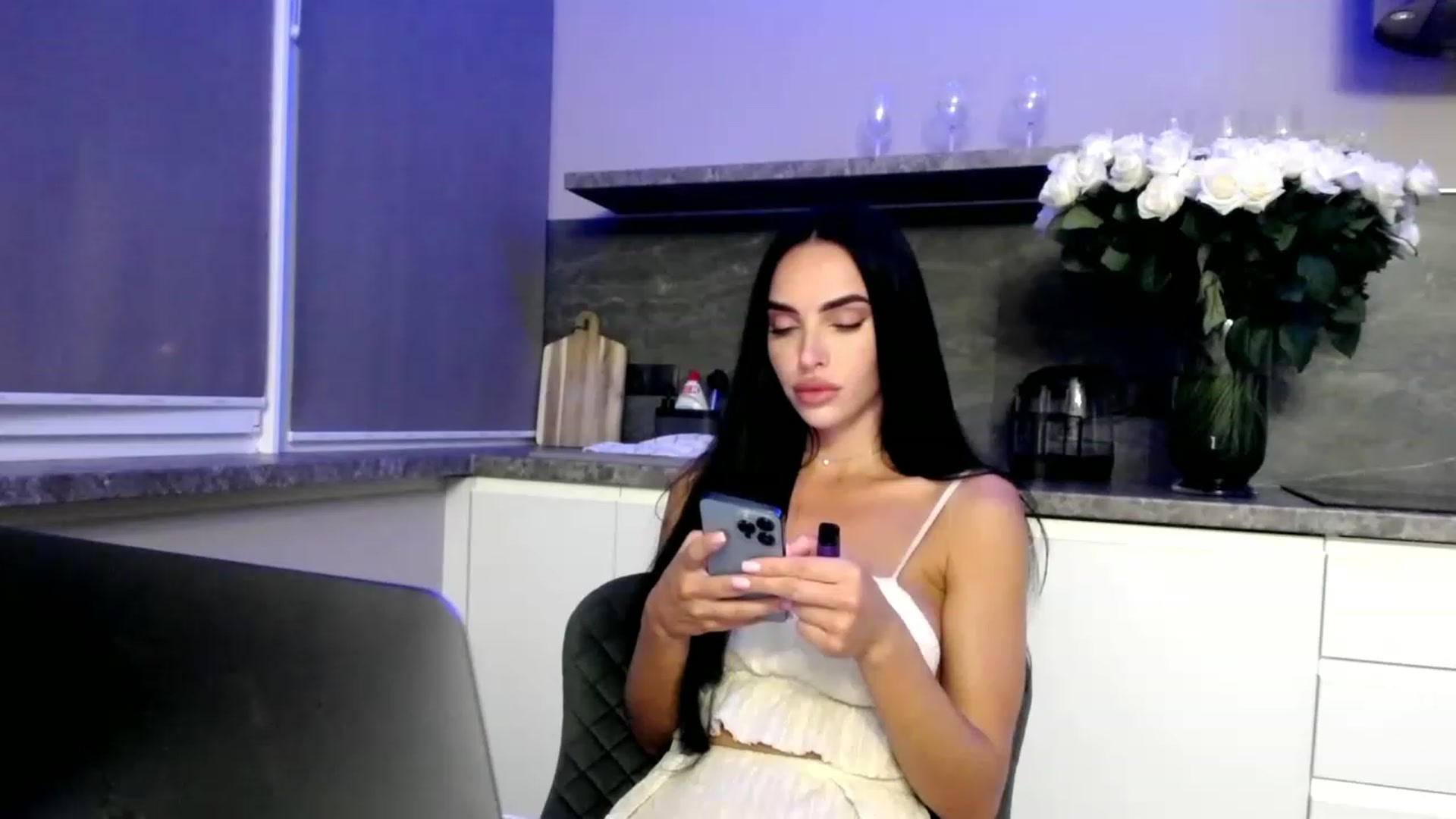Gallery image thumbnail from Bunny_jr's myfreecams stream on, 06/28/2023, 19:08 image 11 of 20