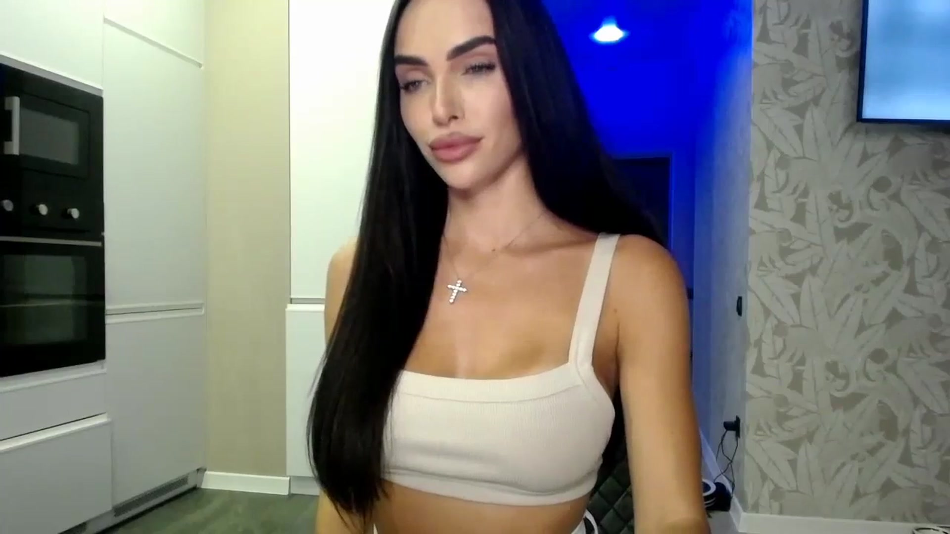 Gallery image thumbnail from Bunny_jr's myfreecams stream on, 08/22/2023, 20:19 image 7 of 20