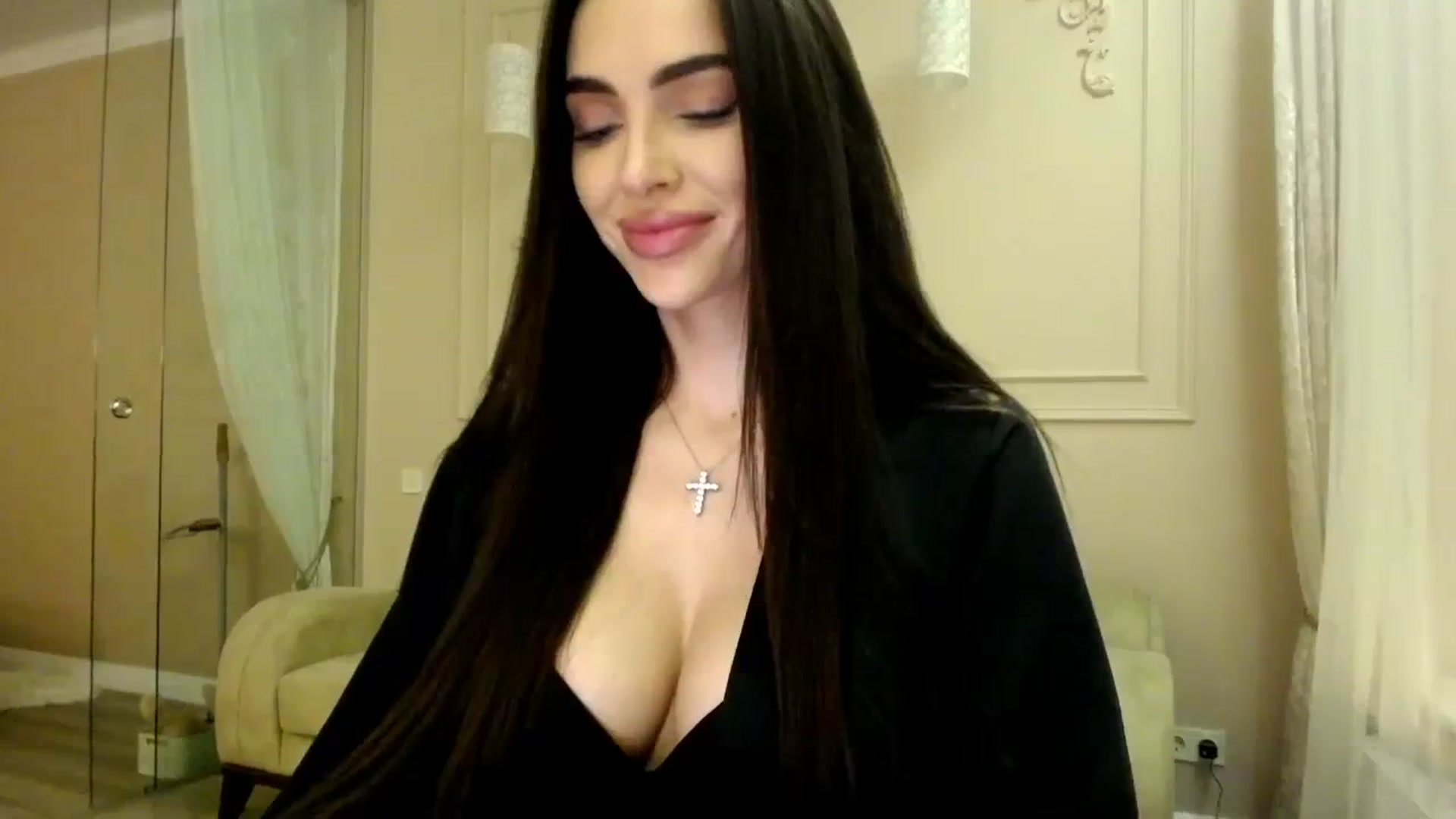 Gallery image thumbnail from Bunny_jr's myfreecams stream on, 10/12/2023, 22:03 image 16 of 20