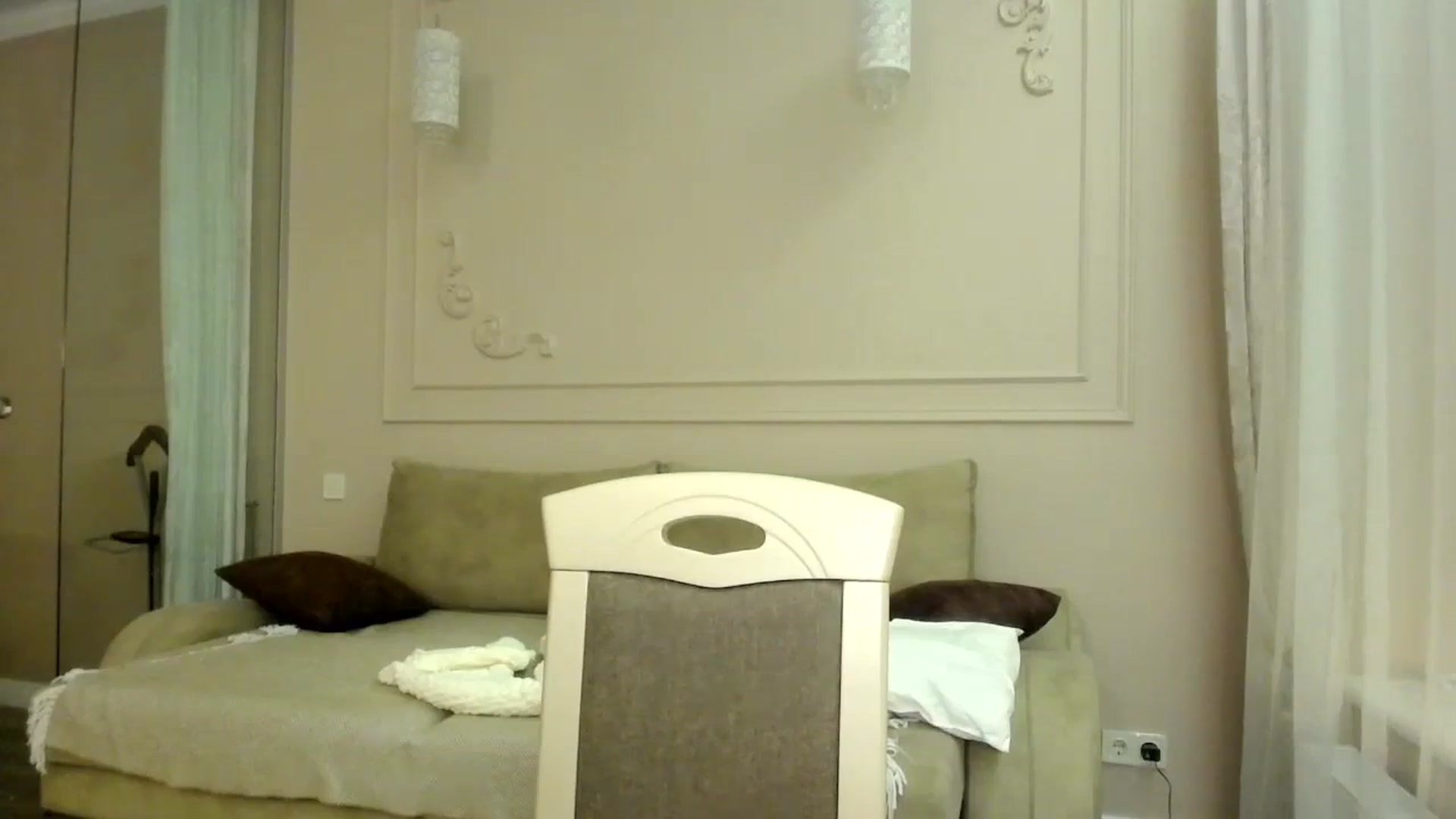 Gallery image thumbnail from Bunny_jr's myfreecams stream on, 02/11/2024, 21:35 image 12 of 20